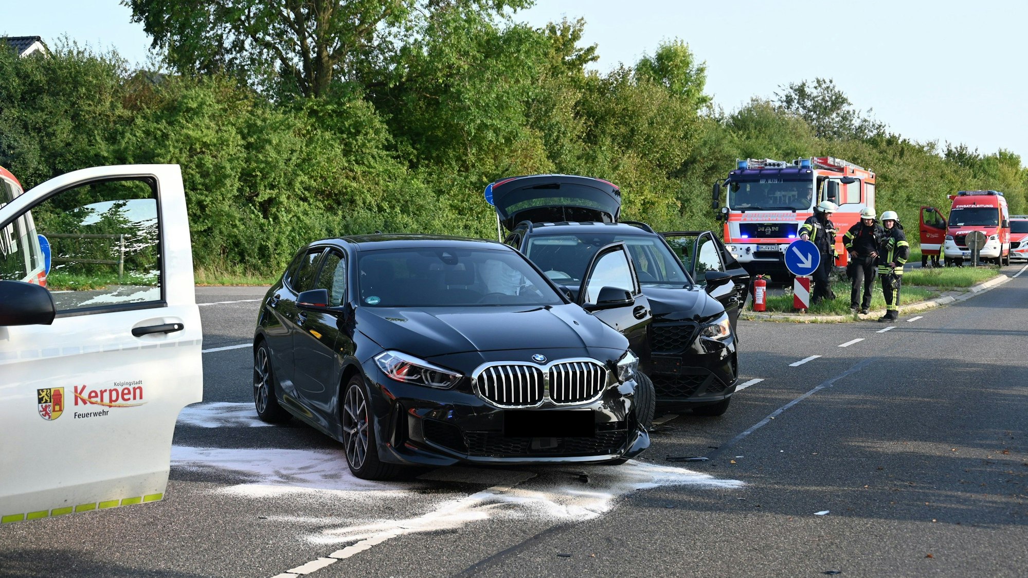 In dem Seat waren unter anderem zwei fünf Jahre alte Kinder, die beide verletzt wurden.