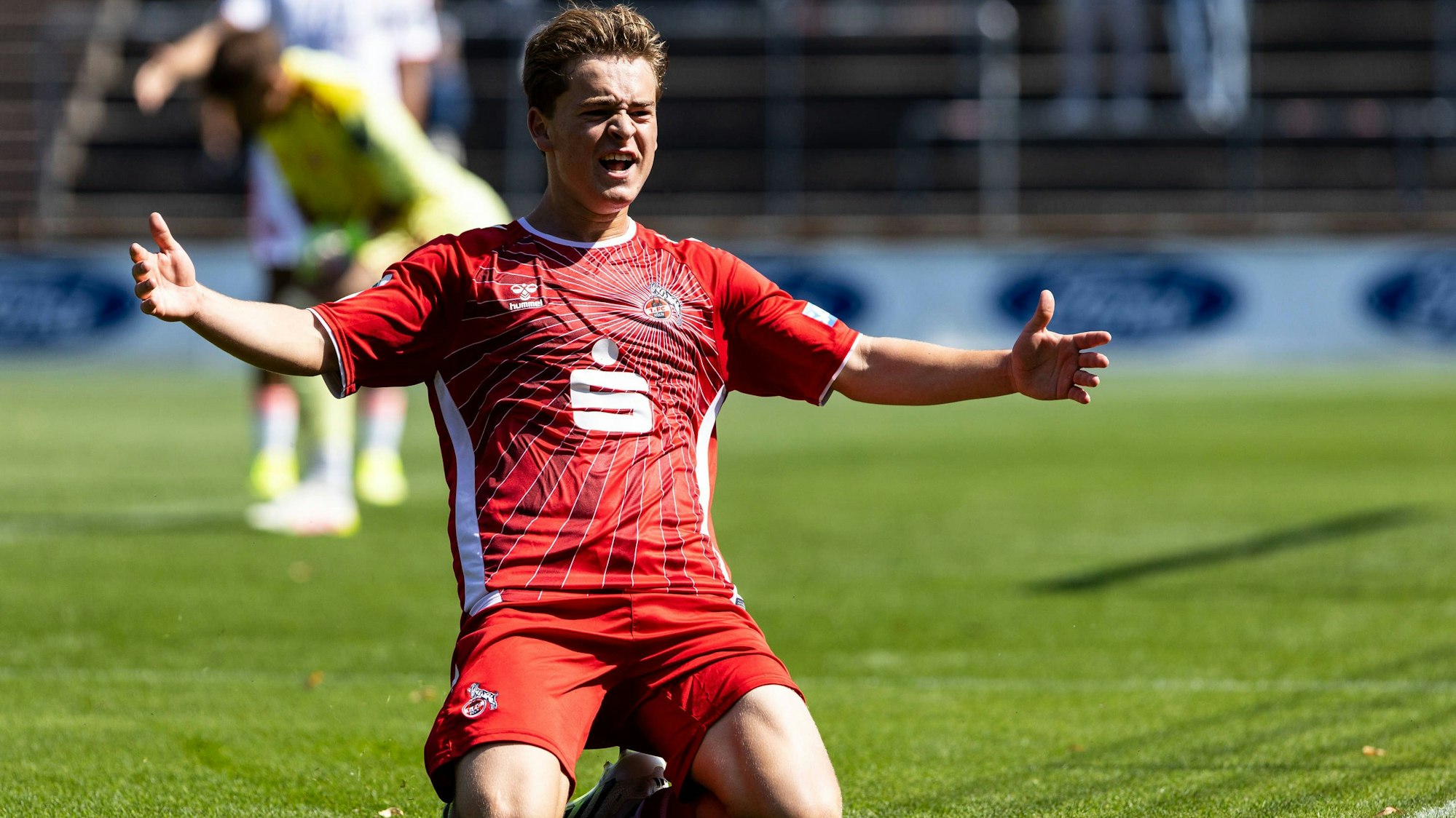 A-Junioren Bundesliga: 1.FC Köln U19 - Fortuna Düsseldorf U19 03.08.2025 1.FC Köln U19 bejubelt das Tor, 2:0 durch Benjamin Ley 1.FC Köln U19, 11 A-Junioren Bundesliga Vorrunde Gruppe G-U19 DFB-Nachwuchsliga: 1.FC Köln U19 - Fortuna Düsseldorf U19 Franz-Kremer-Stadion, Köln 03.08.2025 DFL/DFB regulations prohibit any use of photographs as image sequences and/or quasi video. *** A Junioren Bundesliga 1 FC Köln U19 Fortuna Düsseldorf U19 03 08 2025 1 FC Köln U19 celebrates the goal, 2 0 by Benjamin Ley 1 FC Köln U19, 11 A Junioren Bundesliga Vorrunde Gruppe G U19 DFB Nachwuchsliga 1 FC Köln U19 Fortuna Düsseldorf U19 Franz Kremer Stadion, Köln 03 08 2025 DFL DFB regulations prohibit any use of photographs as image sequences and or quasi video Copyright: xBEAUTIFULxSPORTS/Buriakovx