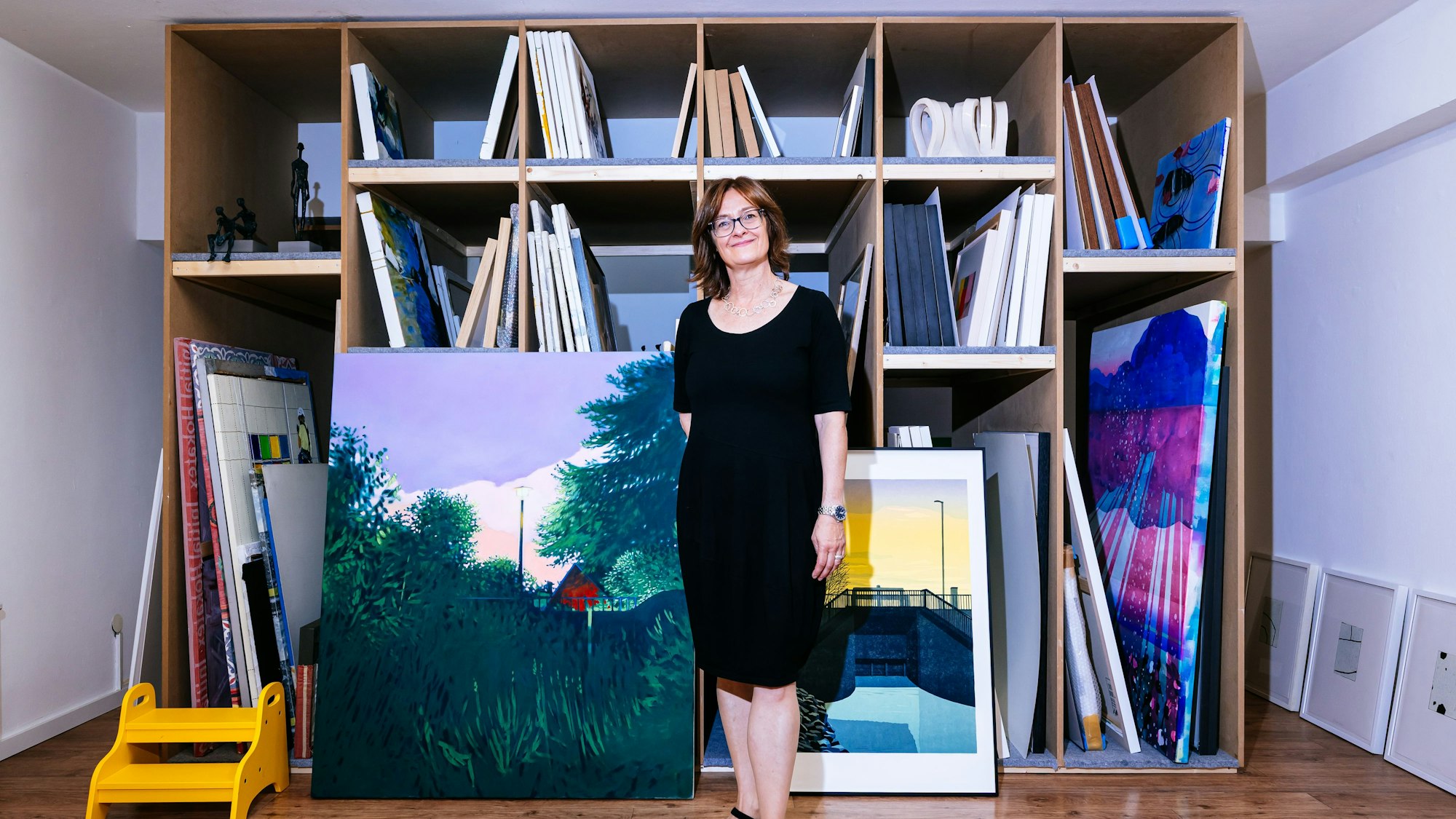 Margit ten Hoevel setzt in ihrer Galerie auf „Herzenskünstler“.