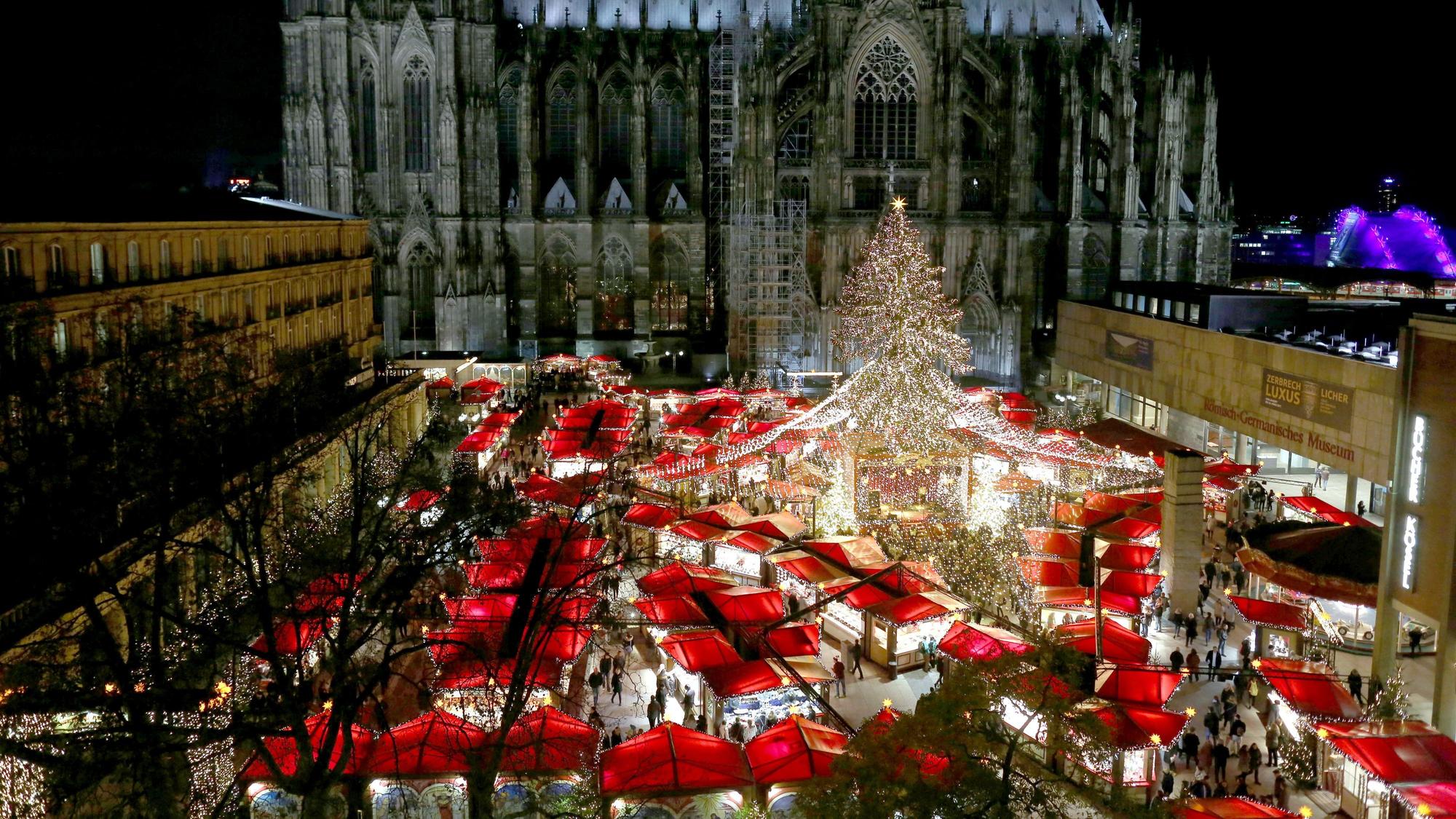 Aushängeschild für Köln: Der Weihnachtsmarkt auf dem Roncalliplatz zieht mehr als vier Millionen Besucher pro Jahr an.