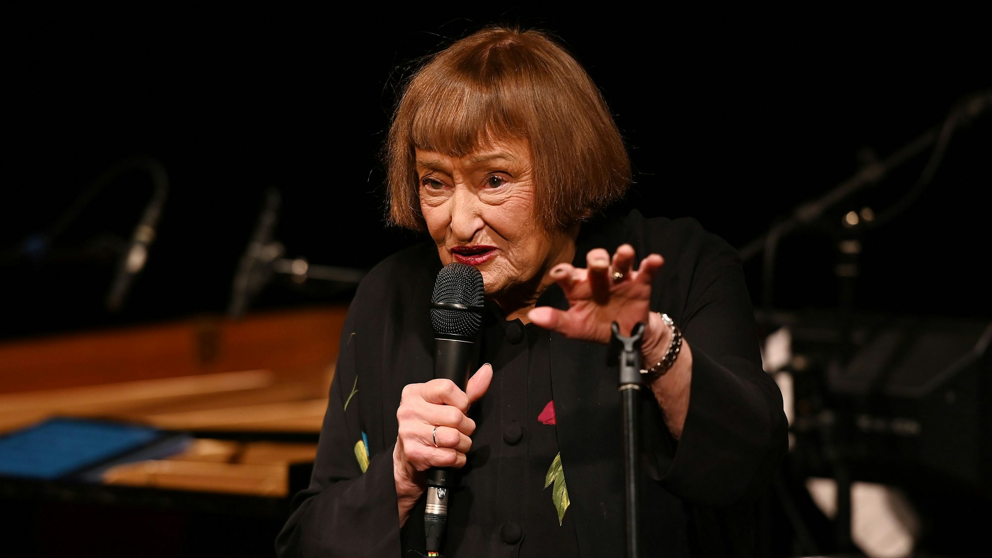 13.10.2021 Köln. Altes Pfanndhaus
Sheila Jordan & Lines for Ladies
Fotos: Hyou Viellz