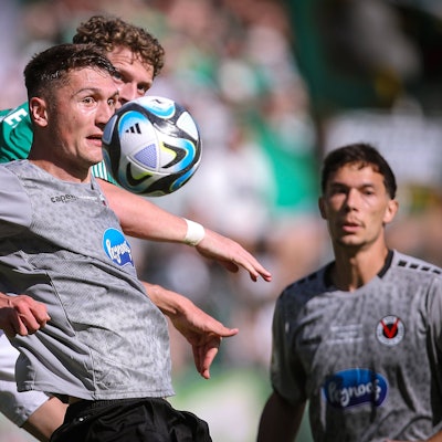 12.08.2023, Köln, Fußball, DFB-Pokal, 2023/2024, 1. Runde, Sportpark Höhenberg, FC Viktoria Köln Werder Bremen: 15-6 Christoph Greger Viktoria Köln und Jens Stage Werder Bremen beim Zweikampf um den Kopfball. DFB regulations prohibit any use of photographs as image sequences and or quasi-video. Nordrhein-Westfalen Deutschland *** 12 08 2023, Cologne, soccer, DFB Pokal, 2023 2024, 1 round, Sportpark Höhenberg, FC Viktoria Köln Werder Bremen 15 6 Christoph Greger Viktoria Köln and Jens Stage Werder Bremen dueling for the header DFB regulations prohibit any use of photographs as image sequences and or quasi video Nordrhein Westfalen Germany