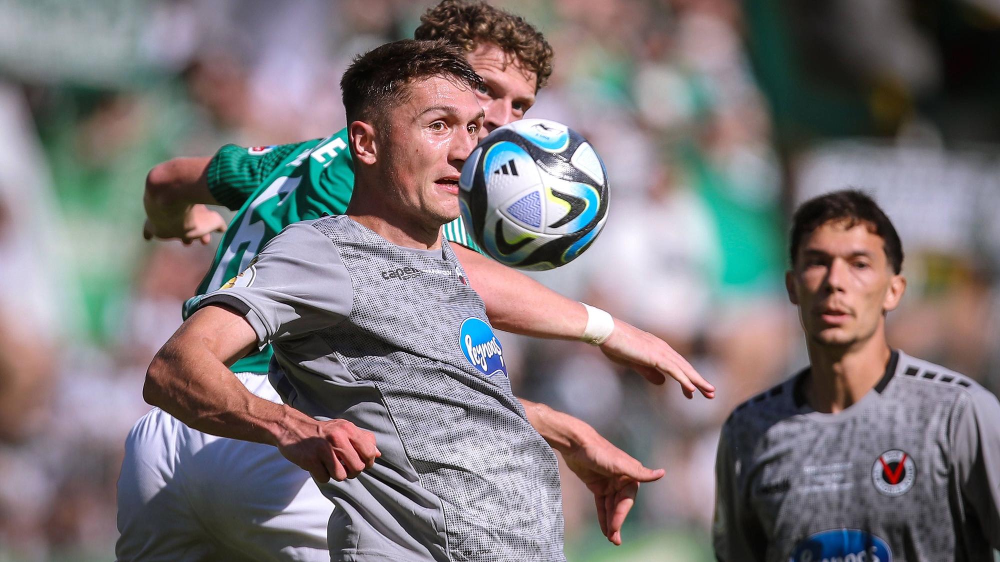 12.08.2023, Köln, Fußball, DFB-Pokal, 2023/2024, 1. Runde, Sportpark Höhenberg, FC Viktoria Köln Werder Bremen: 15-6 Christoph Greger Viktoria Köln und Jens Stage Werder Bremen beim Zweikampf um den Kopfball. DFB regulations prohibit any use of photographs as image sequences and or quasi-video. Nordrhein-Westfalen Deutschland *** 12 08 2023, Cologne, soccer, DFB Pokal, 2023 2024, 1 round, Sportpark Höhenberg, FC Viktoria Köln Werder Bremen 15 6 Christoph Greger Viktoria Köln and Jens Stage Werder Bremen dueling for the header DFB regulations prohibit any use of photographs as image sequences and or quasi video Nordrhein Westfalen Germany