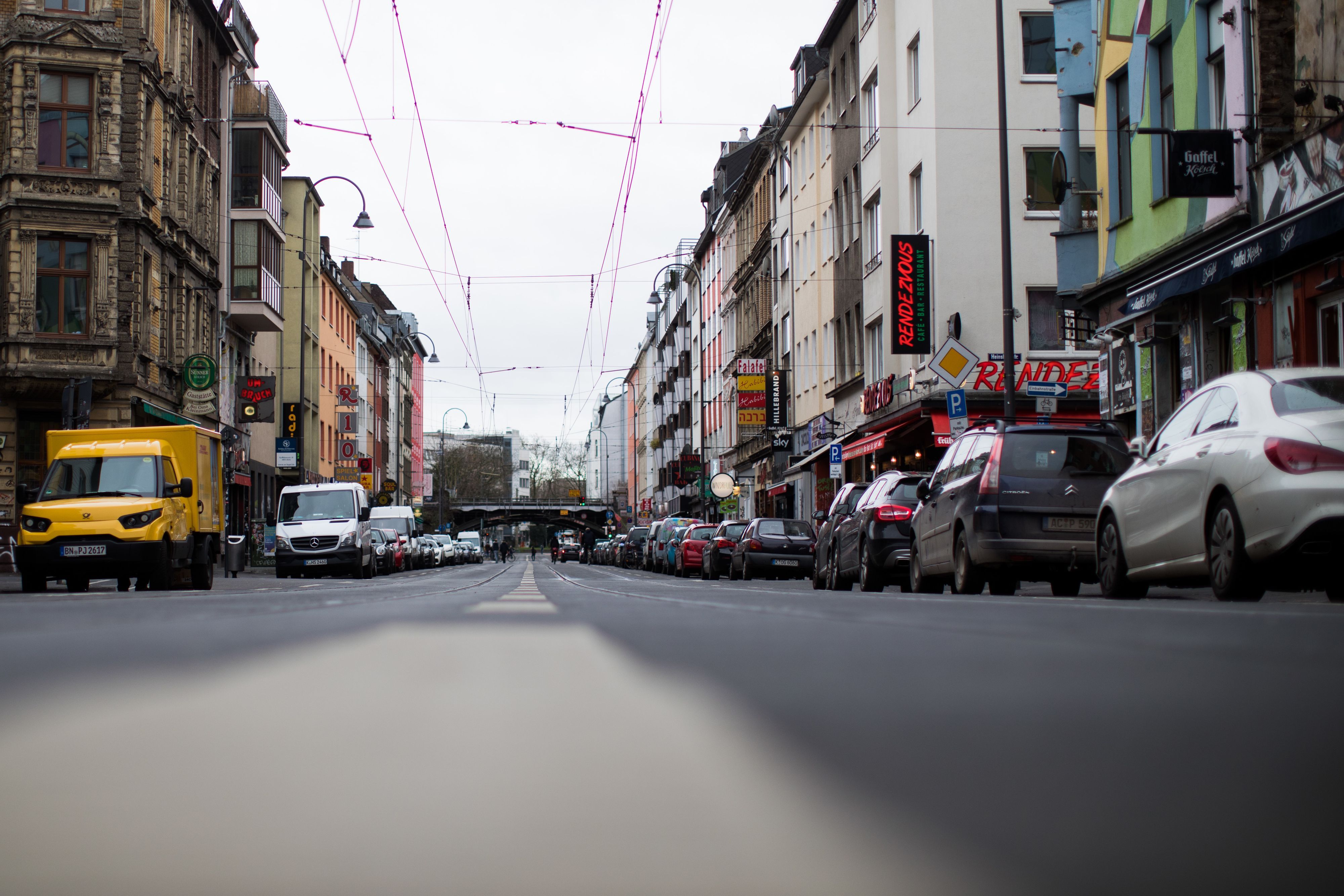 Eine Clubbetreiberin vom Zülpicher Viertel muss sich wegen Strafvereitelung verantworten.