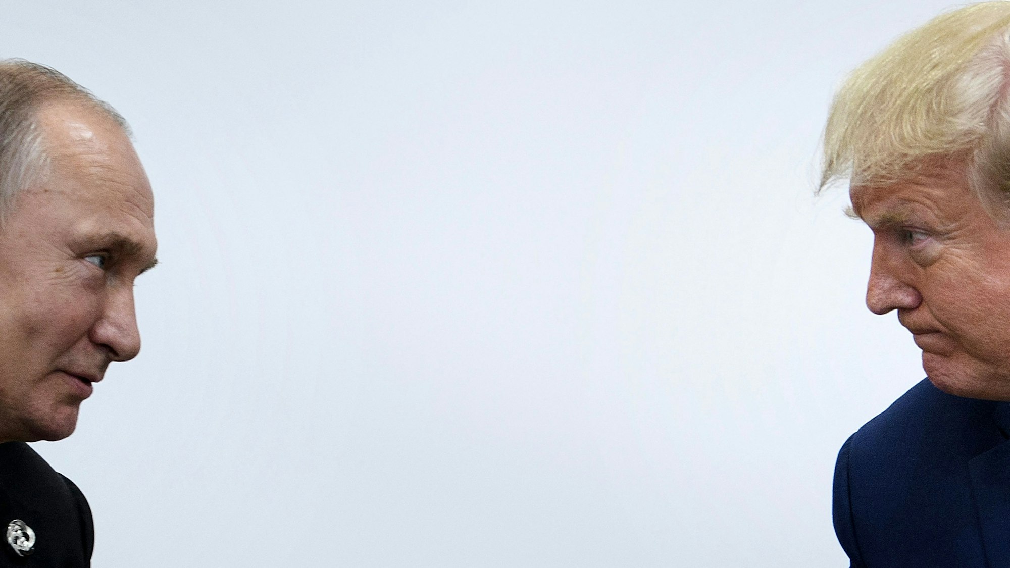 Putin und Trump wollen direkt verhandeln. Hier sind die Präsidenten auf einer Aufnahme aus Trumps erster Amtszeit zu sehen. (Archivbild)