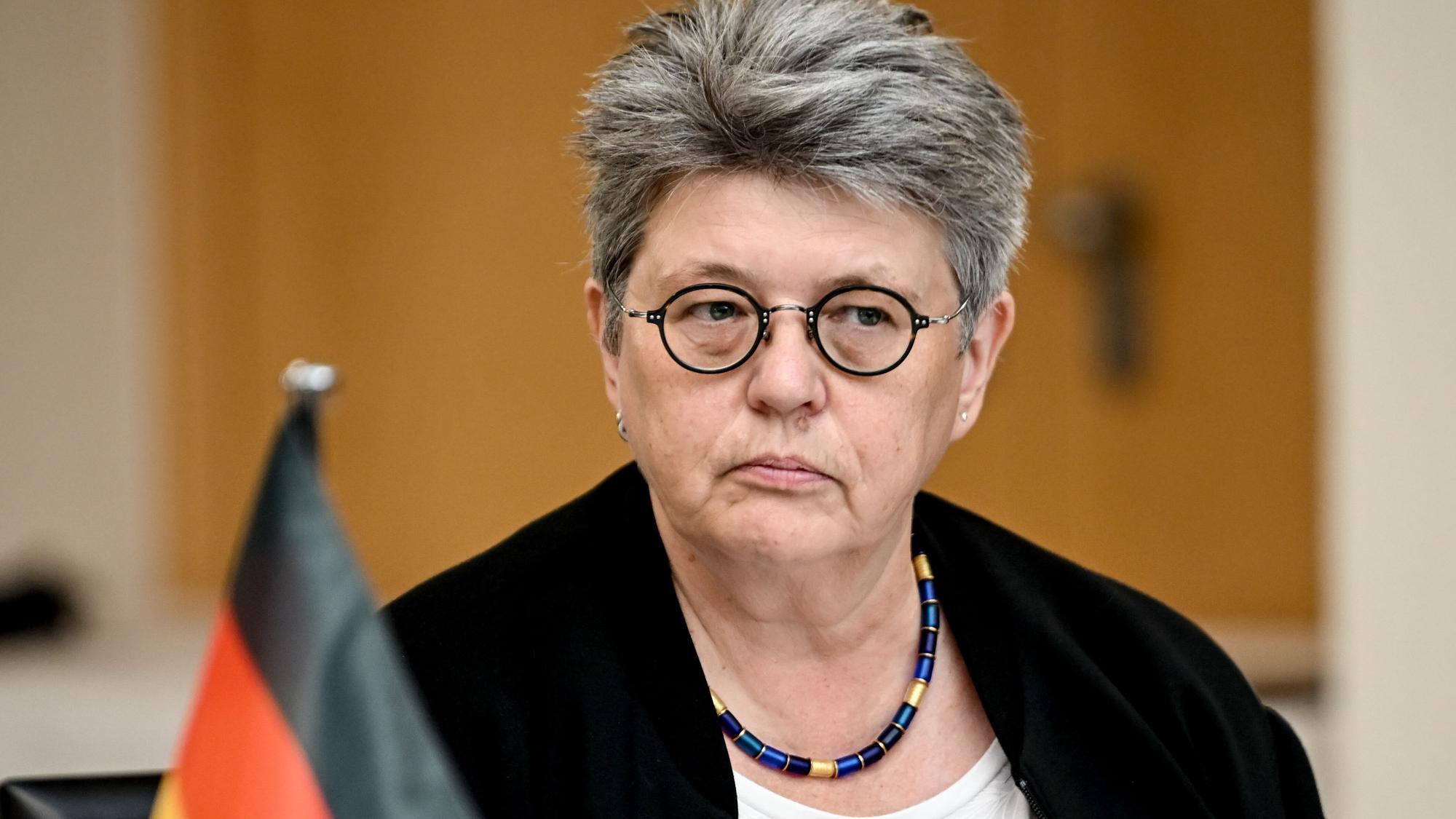 Annette Lehnigk-Emden, Präsidentin des Bundesamtes für Ausrüstung, Informationstechnik und Nutzung der Bundeswehr (BAAINBw)
