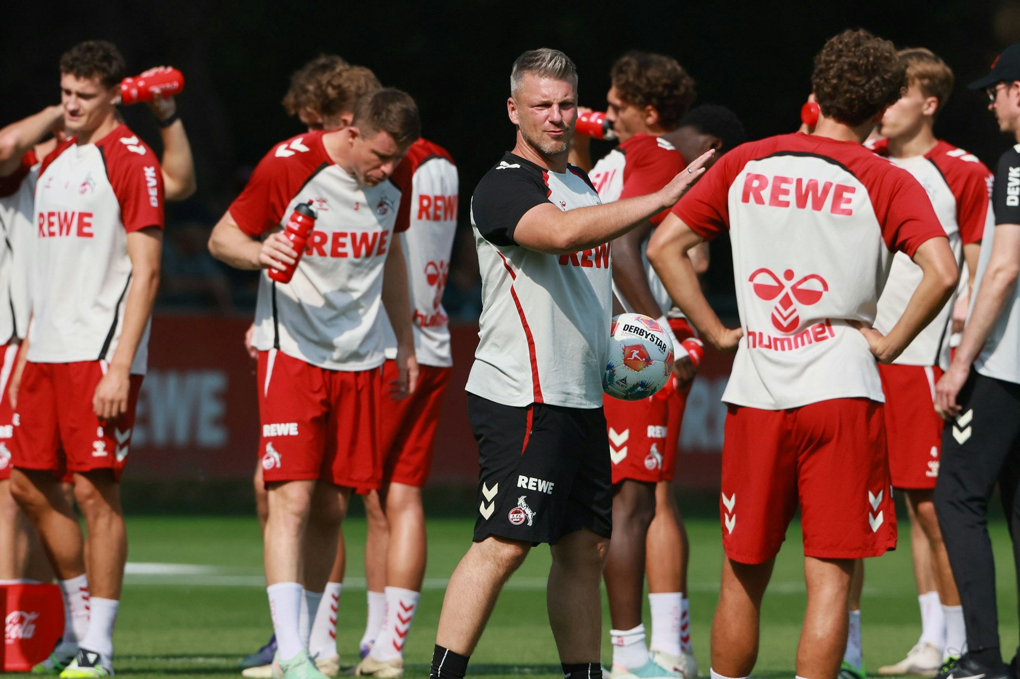 1. FC Köln, Training, Mitte Lukas Kwasniok (1. FC Köln), 14.08.2025, Bild: Herbert Bucco