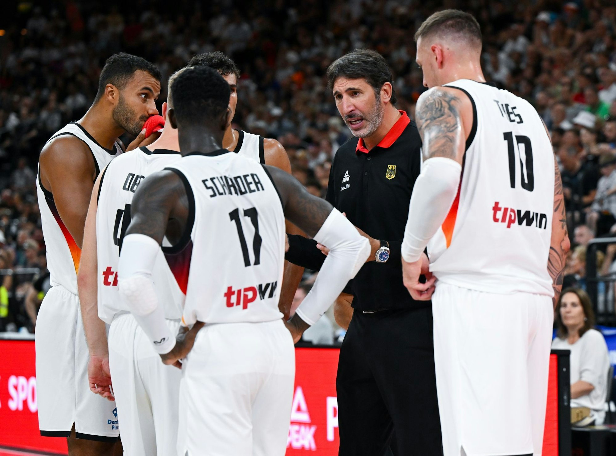 Stolz auf sein Team: Bundestrainer Mumbru.