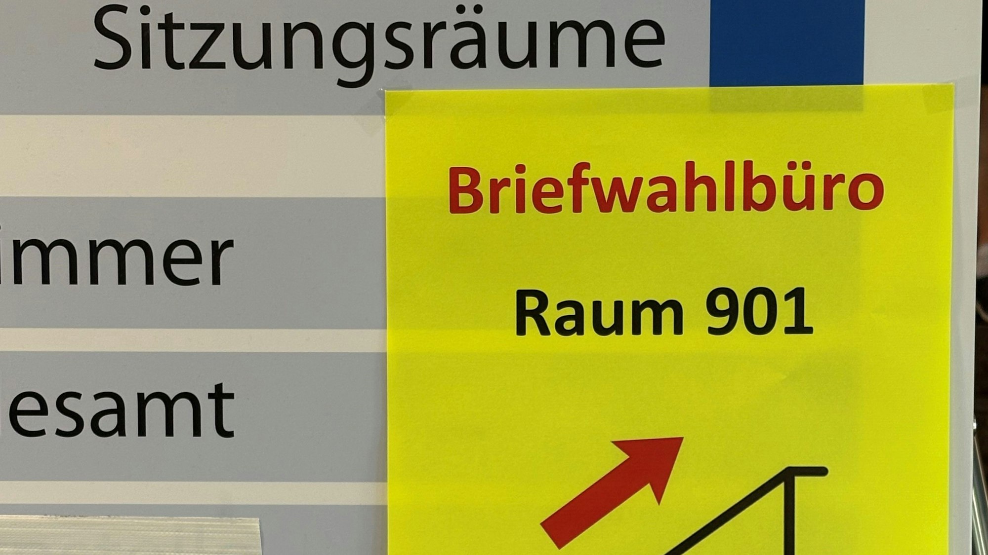 Das Briefwahlbüro der Stadt Bornheim befindet sich in der ersten Etage des Rathauses.