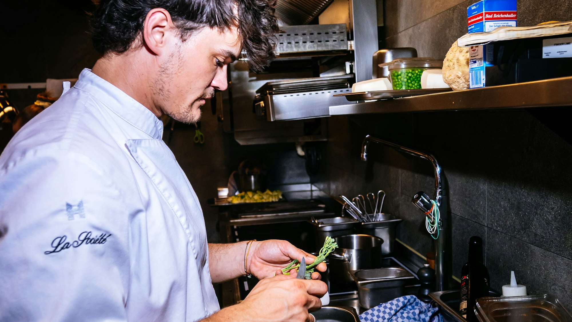 La Société: Die Vorbereitungen für den Abendbetrieb laufen auf Hochtouren.