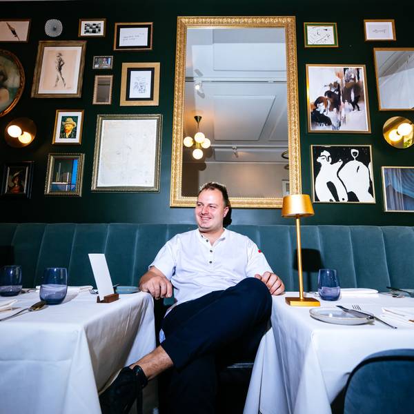 Im Kölner La Société spielt Leon Hofmockel auf dem Geschmacksklavier und holt zuverlässig den Michelin-Stern.