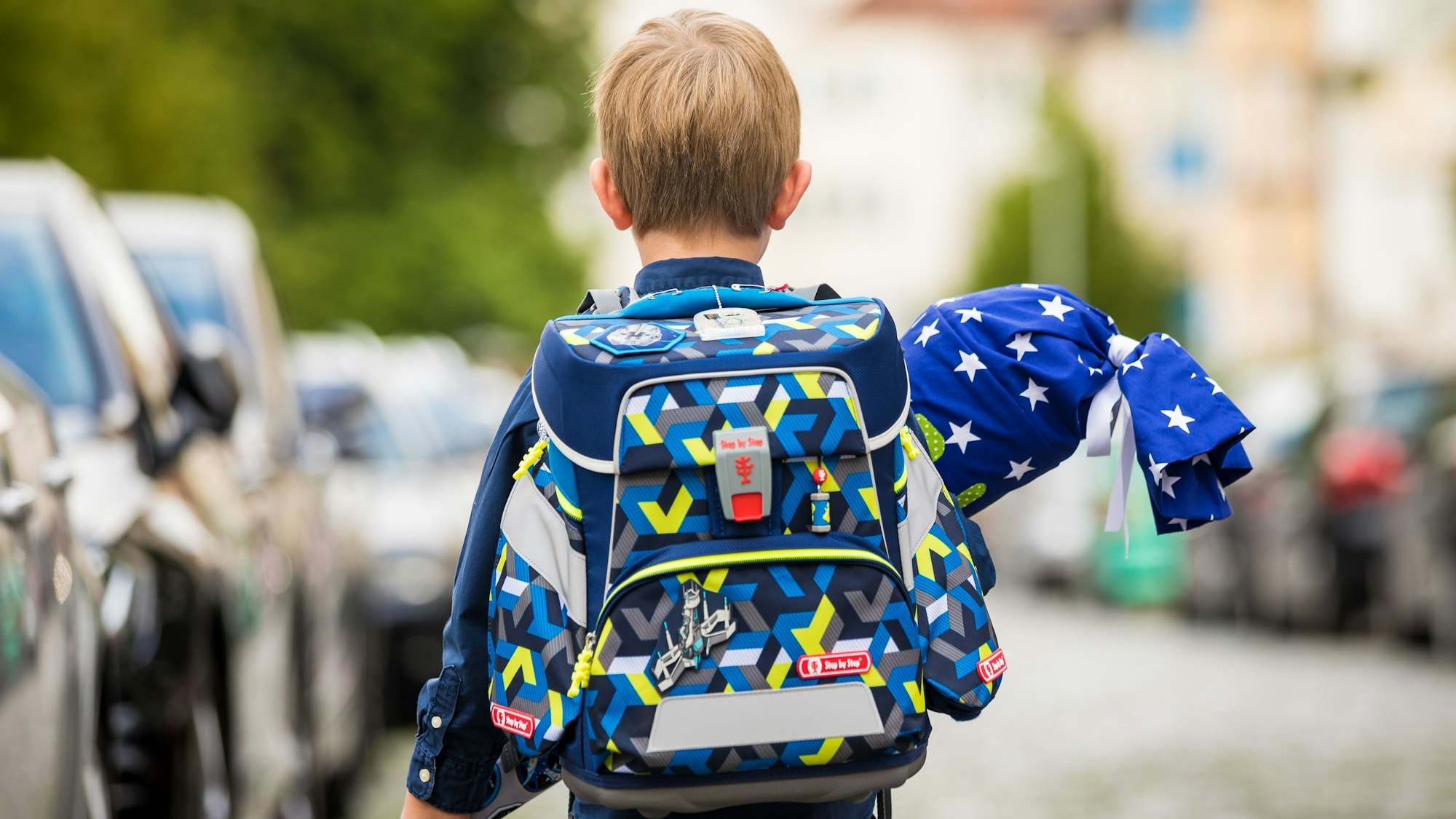 Wenn die neuen Erstklässler nächste Woche zu ihrem ersten Schultag aufbrechen, sollten sie den Weg mit ihren Eltern schon geübt haben.