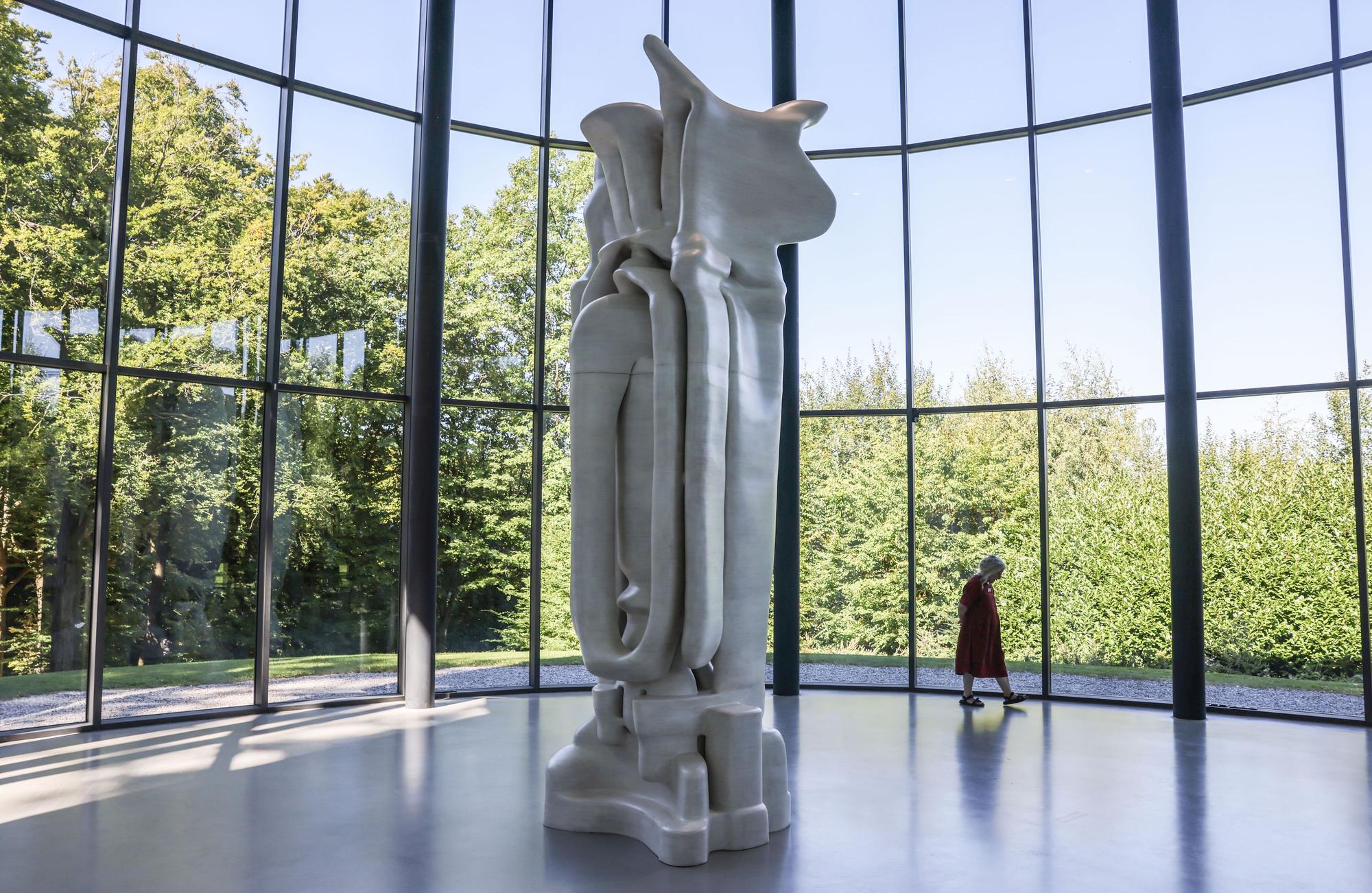 Wuppertal: Die Skulptur „Lost in Thought“