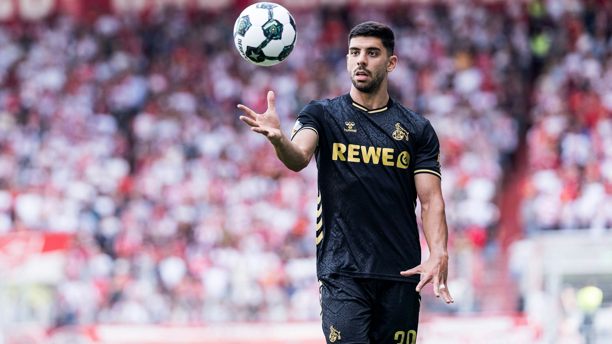 Startelf in der ersten Runde des DFB-Pokals: Cenk Özkacar.