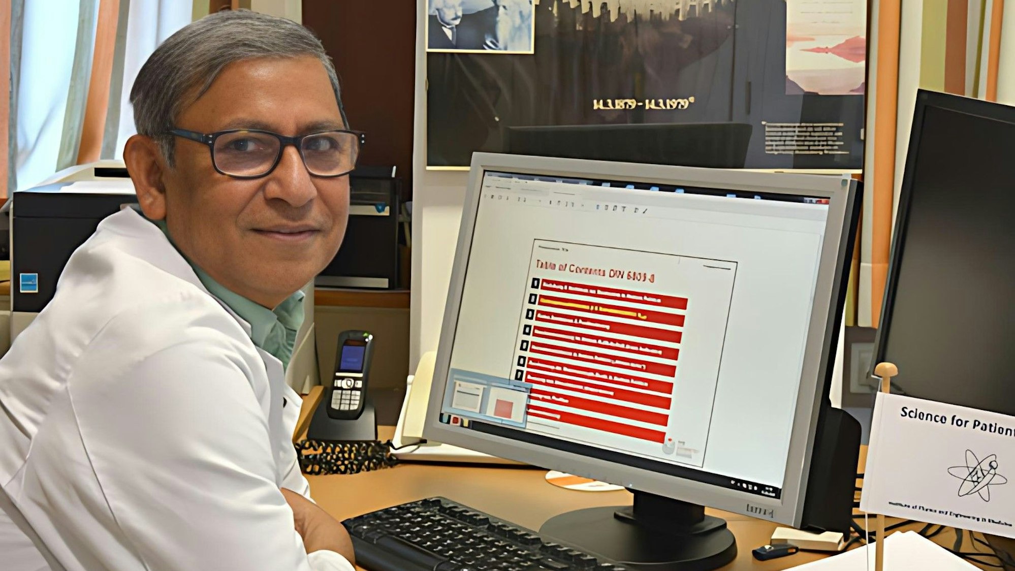 Prof. Abu Golam Zakaria (71) nimmt die hohe Auszeichnung demnächst in Australien entgegen.