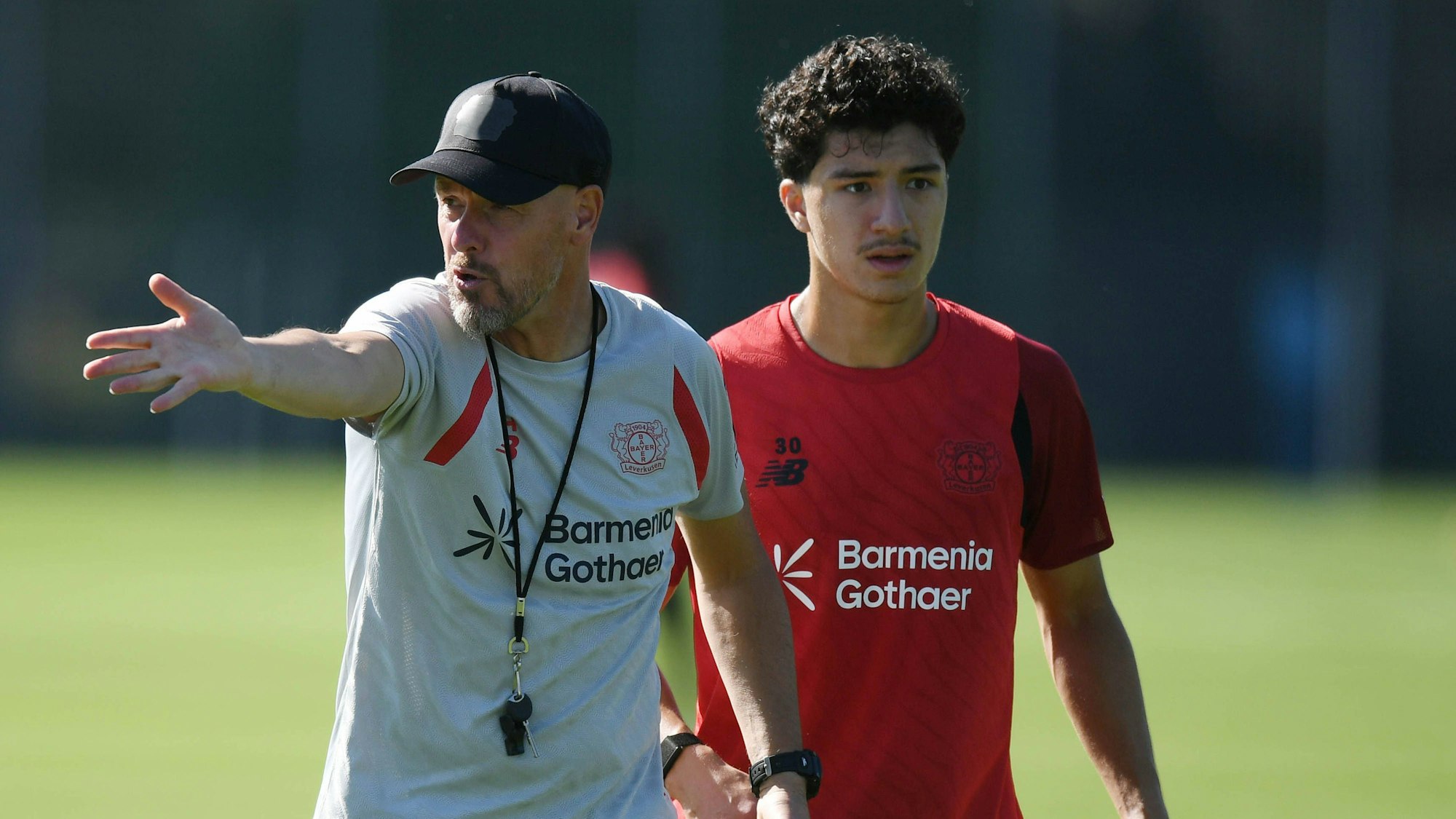 Neu in Leverkusen: Trainer Erik ten Hag (l.) und Ibrahim Maza.