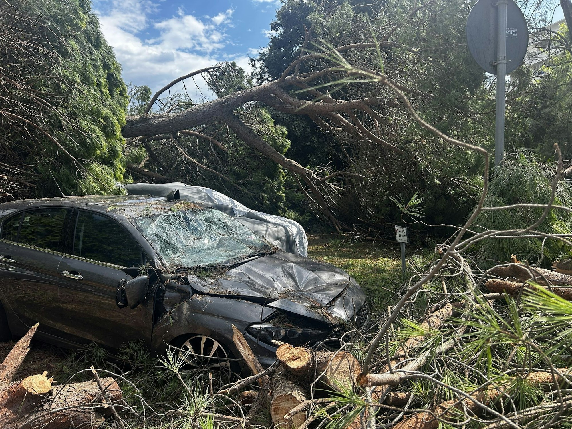 Das Unwetter richtete erheblichen Sachschaden an.