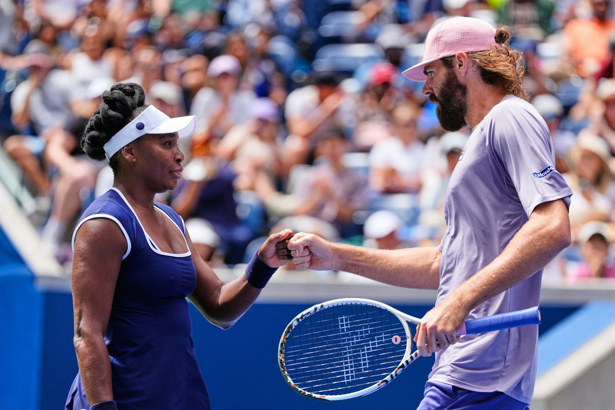 Auch fürs Mixed bekam Venus Williams eine Wildcard, verlor aber mit Reilly Opelka in Runde eins.