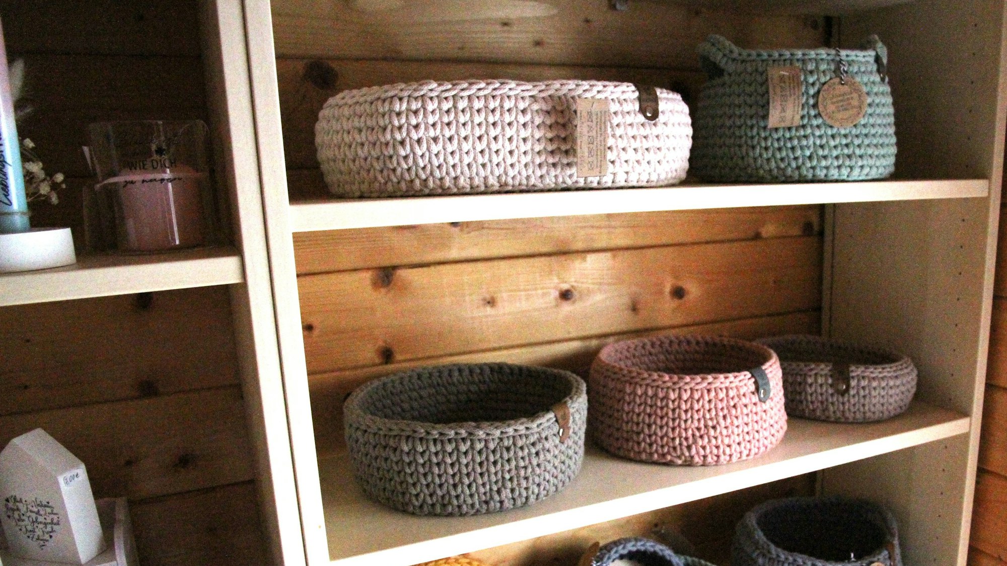 Verkaufshäuschen für Geschenkartikel "Schönigreich" in Siegburg-Stallberg