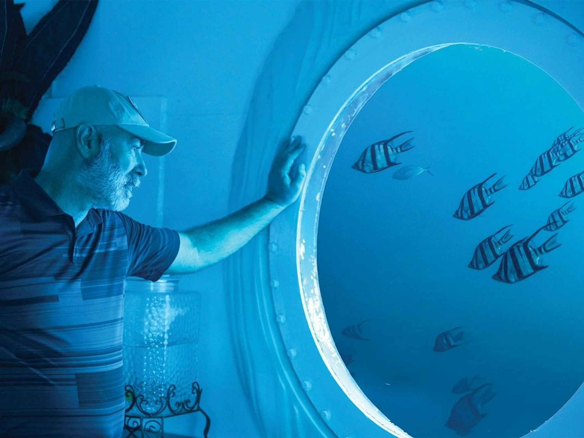 Der Deutsche Rüdiger Koch hat den Guinness-Weltrekord für die meisten Tage unter Wasser gebrochen. 120 Tage lang lebte er in einer knapp 30 Quadratmeter großen Stahlkapsel
