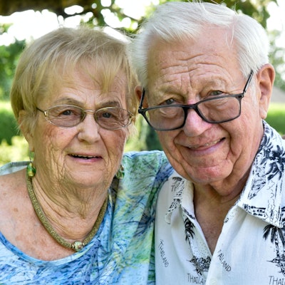 Zu sehen ist das Ehepaar Rita und Horst Landmann.