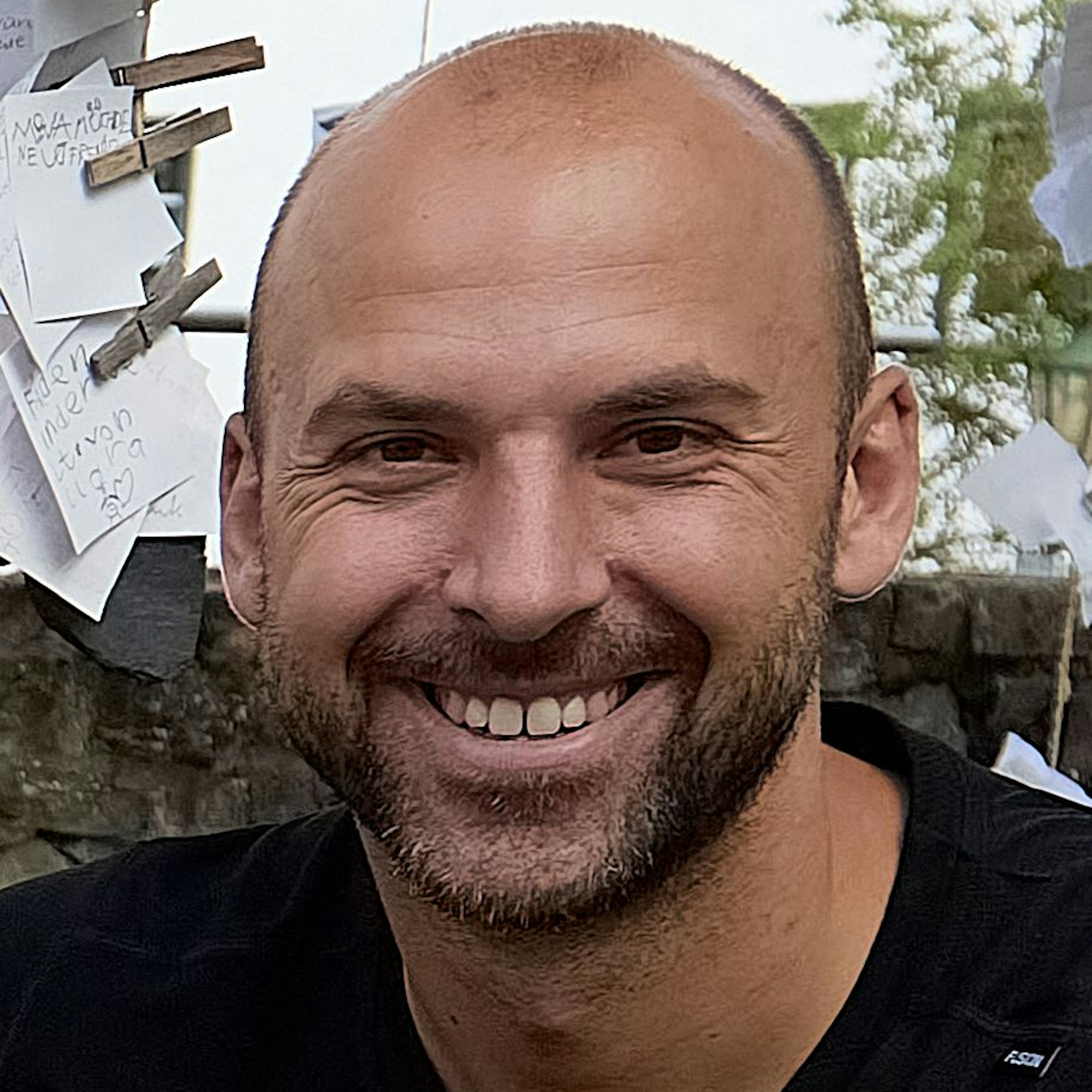 Das Porträtbild zeigt Andreas Winkler.