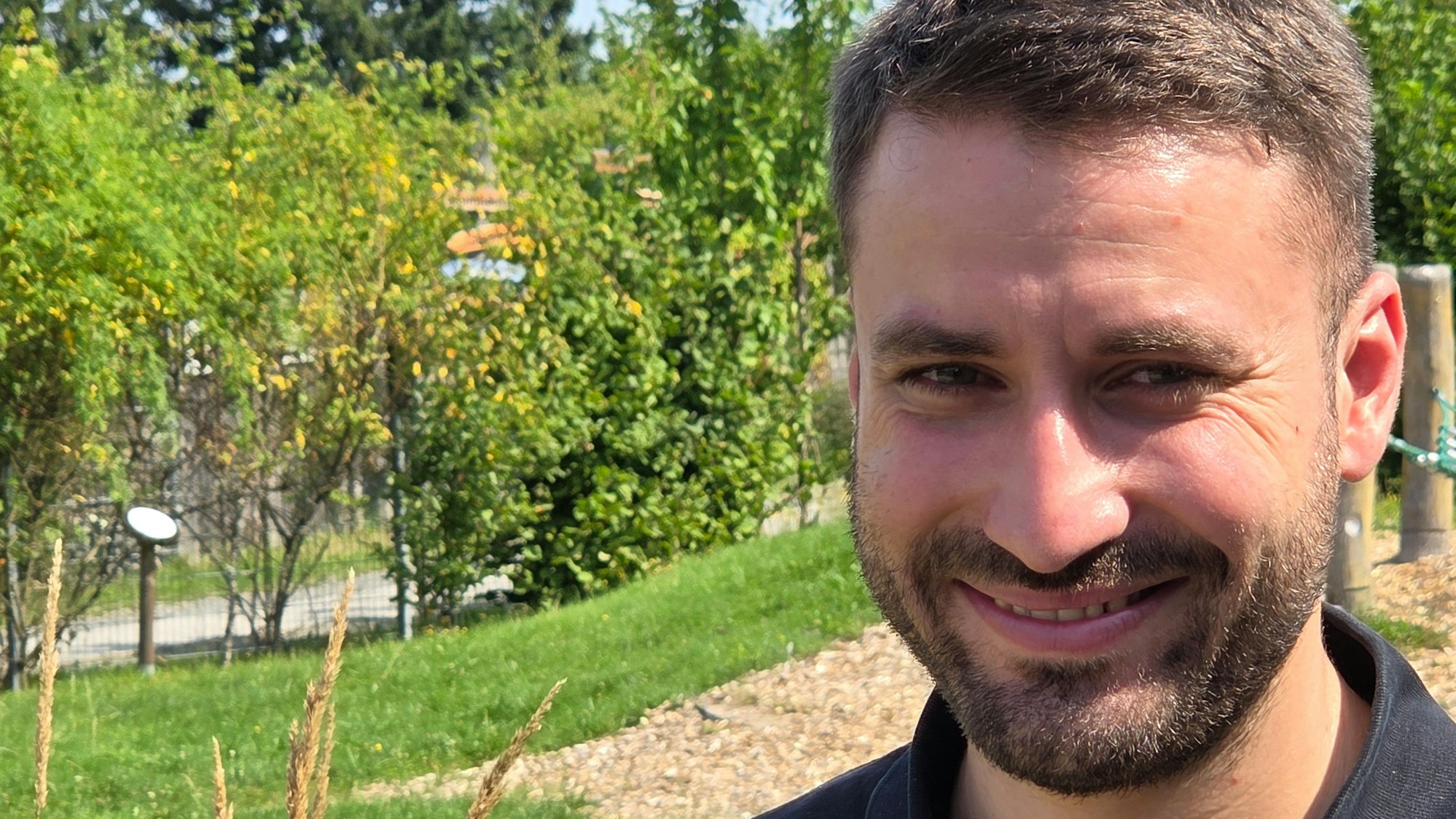 Seit Januar 2020 leitet Kevin Deppe (34) in Waldbröl den Naturerlebnispark Panarbora und die Jugendherberge auf dem Gelände.