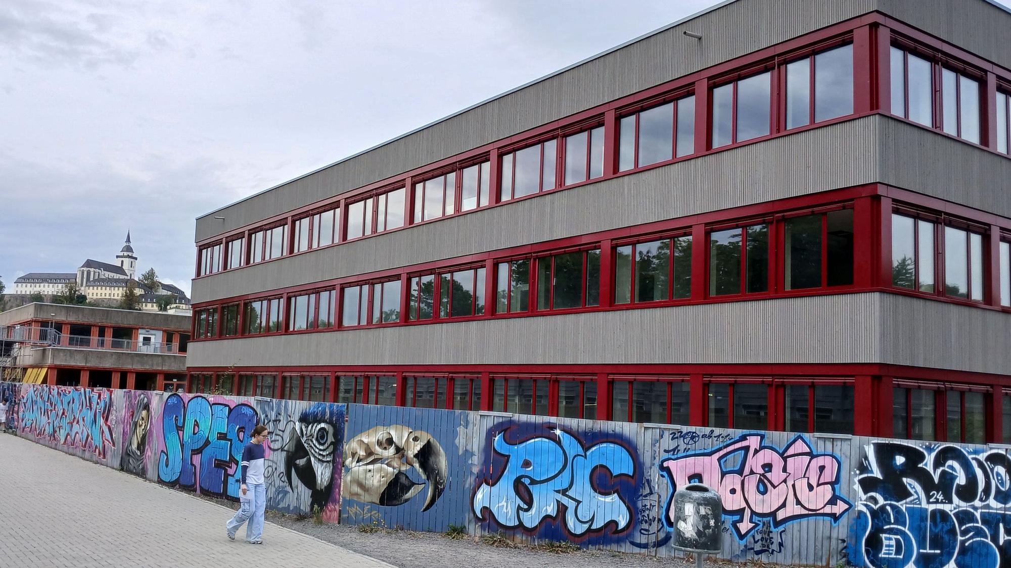 Bildungscampus Neuenhof, Sanierung von Gesamtschule am Michaelsberg und Alexander-von-Humboldt-Realschule