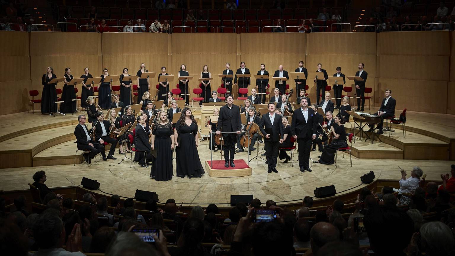 Das Felix-Eröffnungskonzert in der Philharmonie.