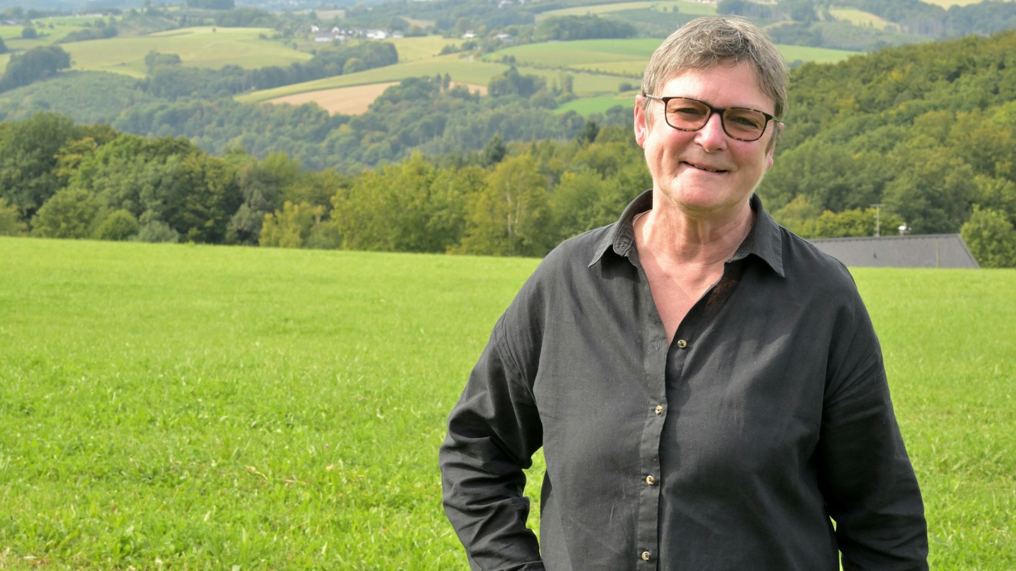 Dagmar Keller-Bartel findet mögliche Pläne für eine Recycling-Anlage auf dem Ginsterfeld falsch.