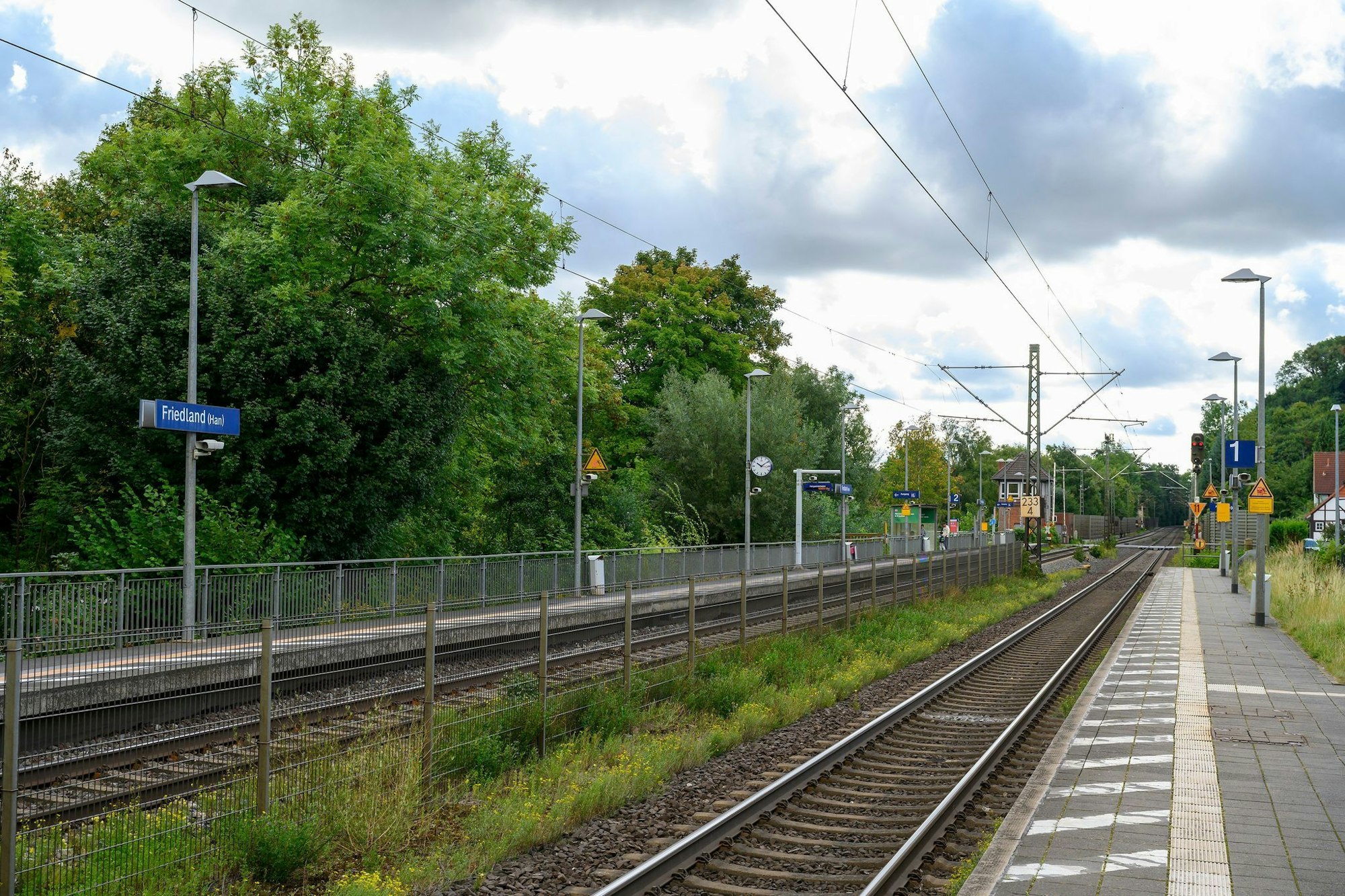 An diesem Bahnhof kam das Mädchen ums Leben.
