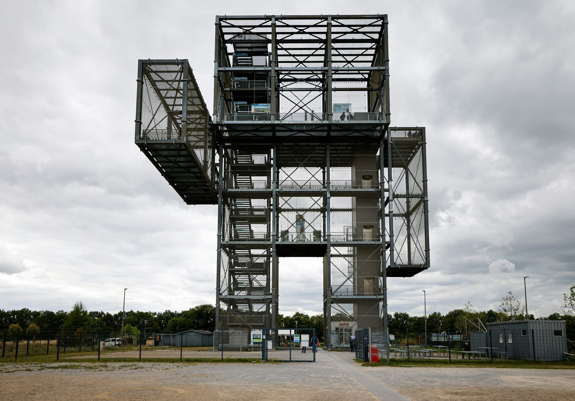 Der Aussichtsturm Indemann und das dazu gehörende Freizeitgelände werden in den nächsten Jahren erweitert.
