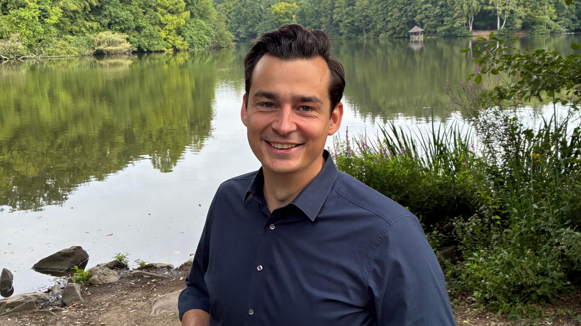 Marcel Kreutz geht in Bergisch Gladbach für die SPD und die Grünen ins Bürgermeisterrennen.