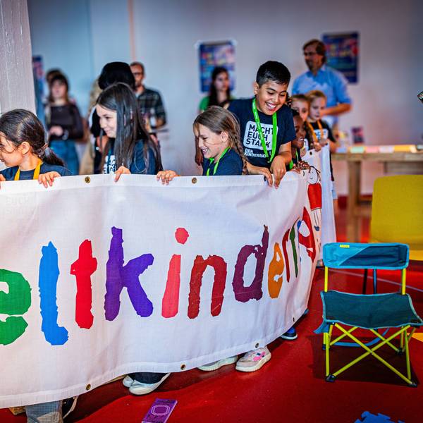 Viele Pänz waren bei der Programmvorstellung des Kinderfestes dabei, die im Olympiamuseum stattfand.