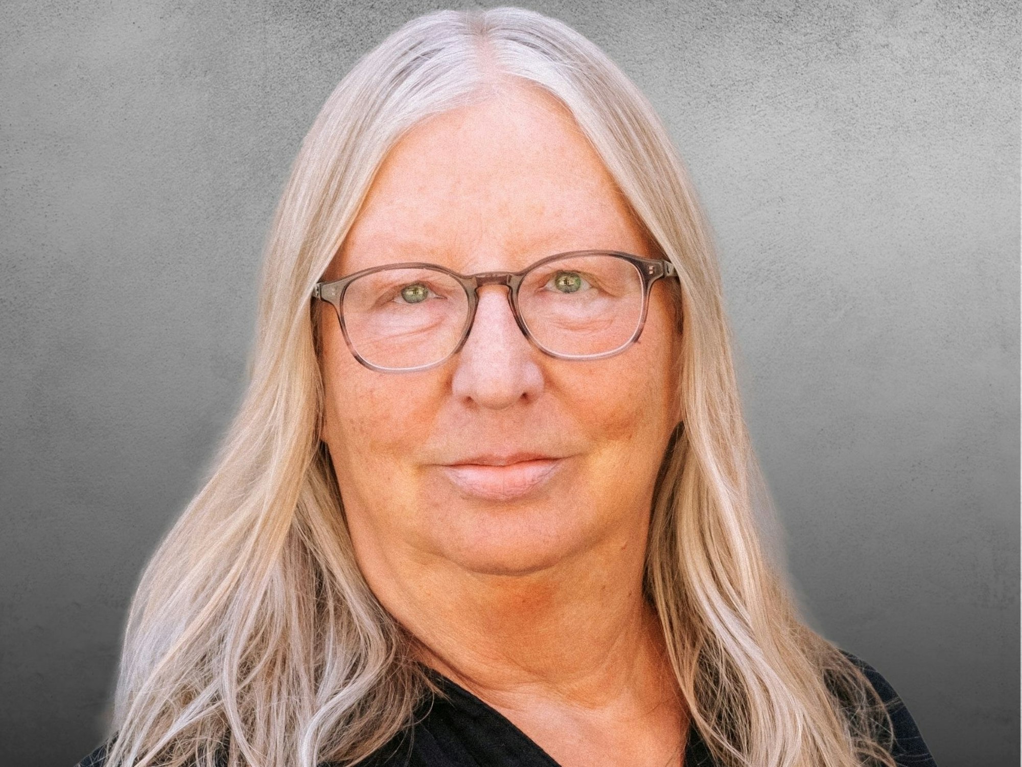 Das Bild zeigt Ellen Mende im Portrait.