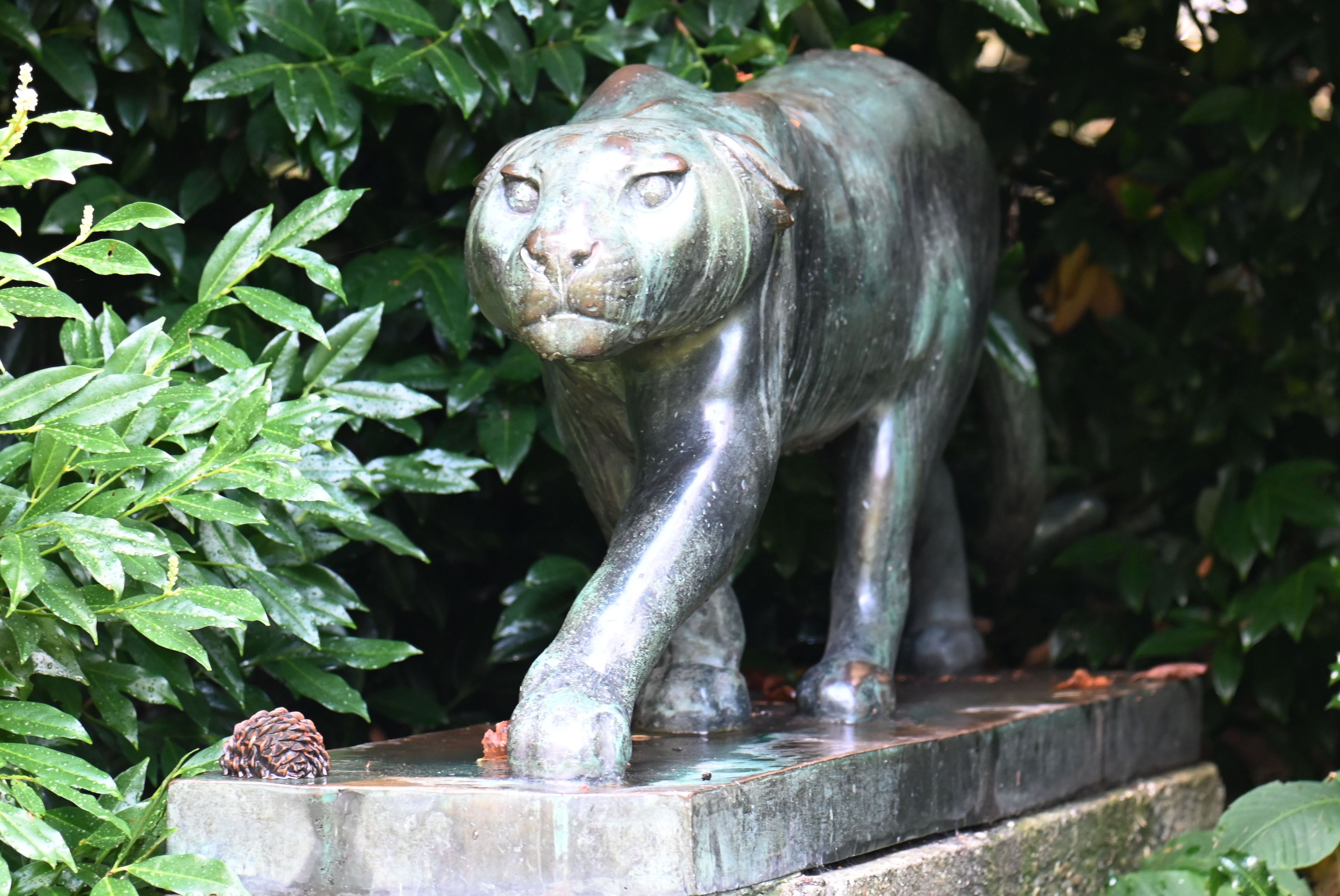 Die Bronzeplastik „Panther“ von Fritz Behn aus dem Jahr 1920.