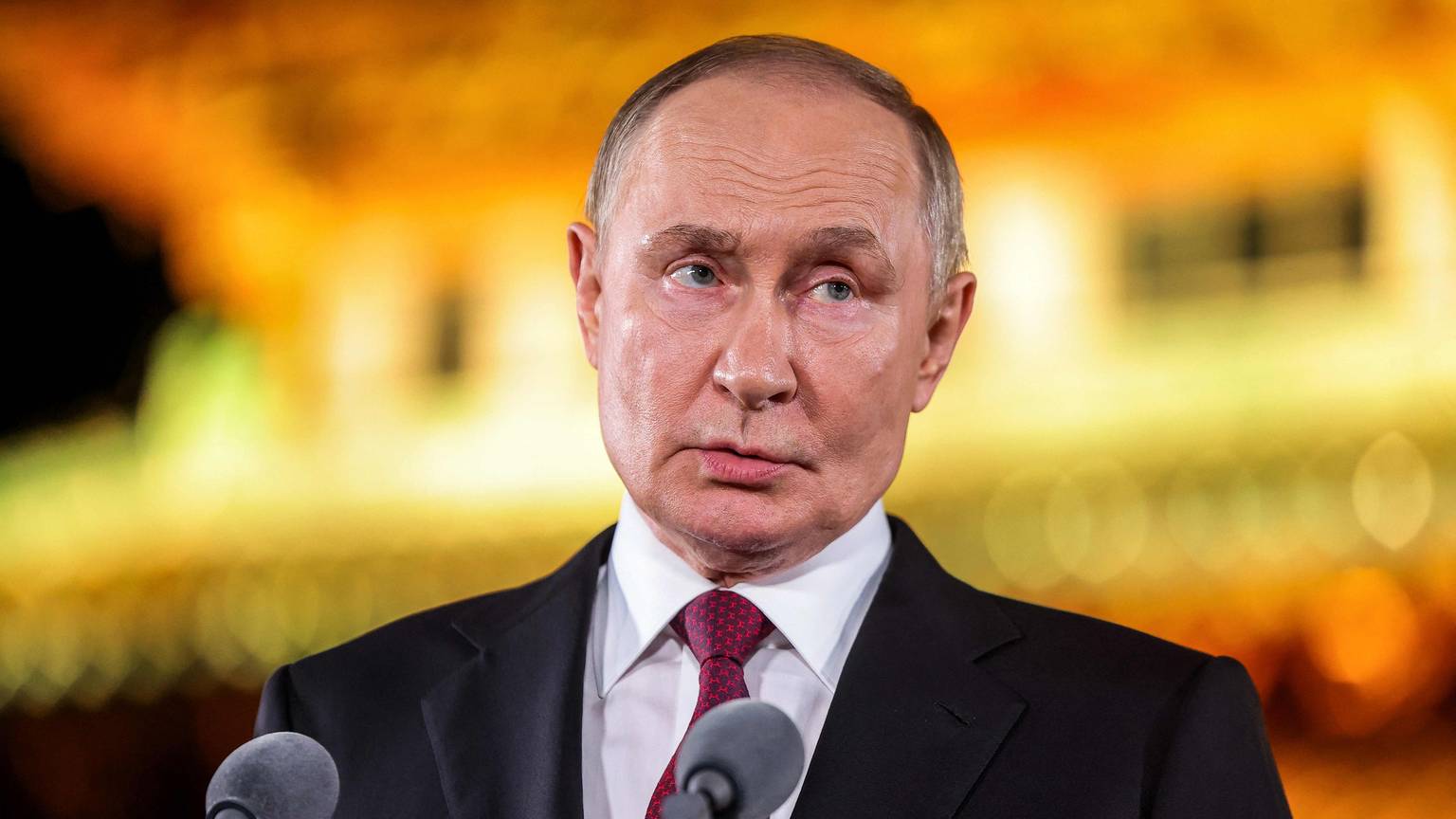 Kremlchef Wladimir Putin bleibt weiter auf Kriegskurs. Moskau weist die jüngsten Worte von Friedrich Merz und Donald Trump zurück. (Archivbild)