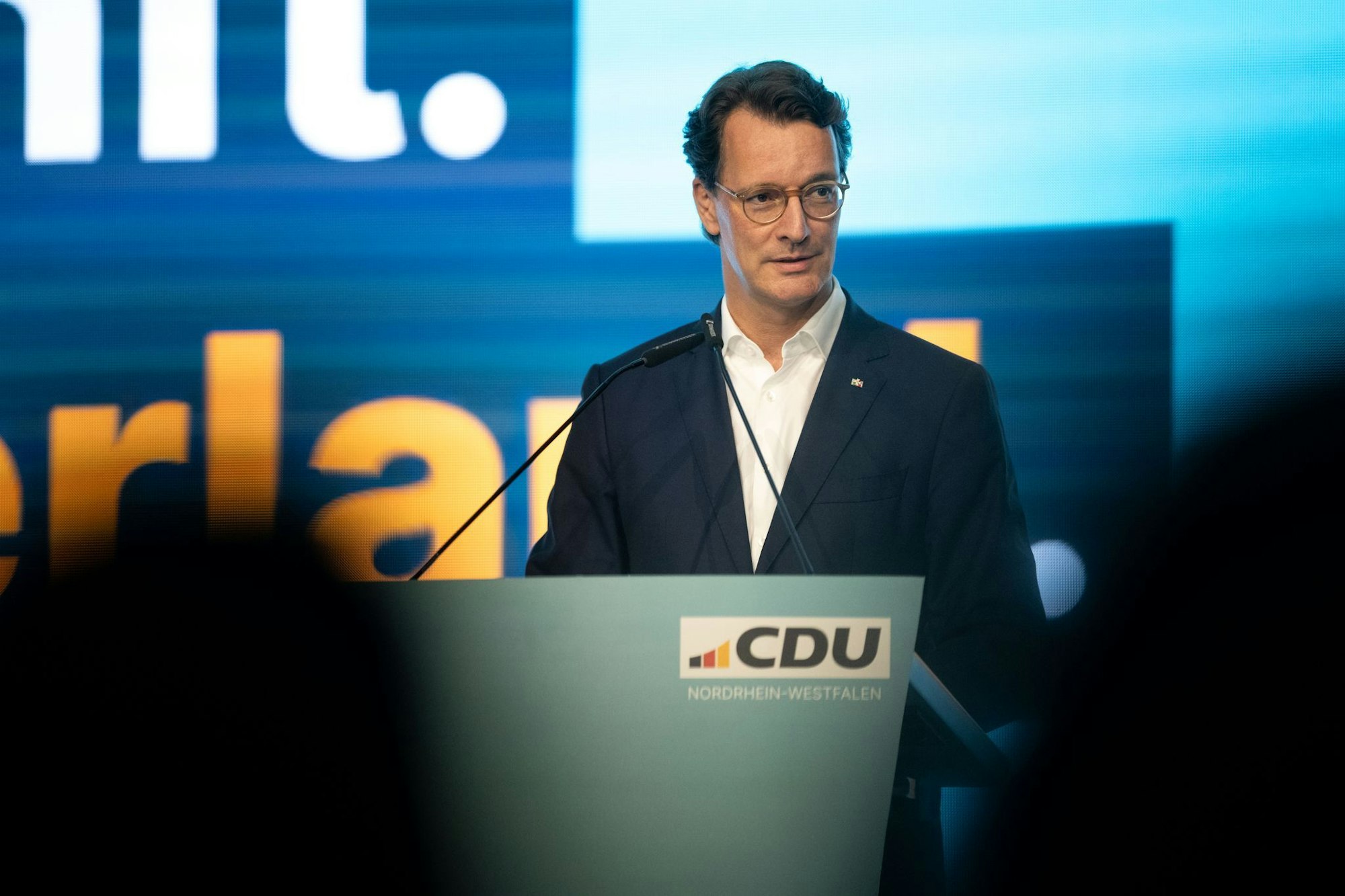 NRW-Ministerpräsident Hendrik Wüst (CDU) sieht die schnelle Integration von Flüchtlingskindern als große Herausforderung.