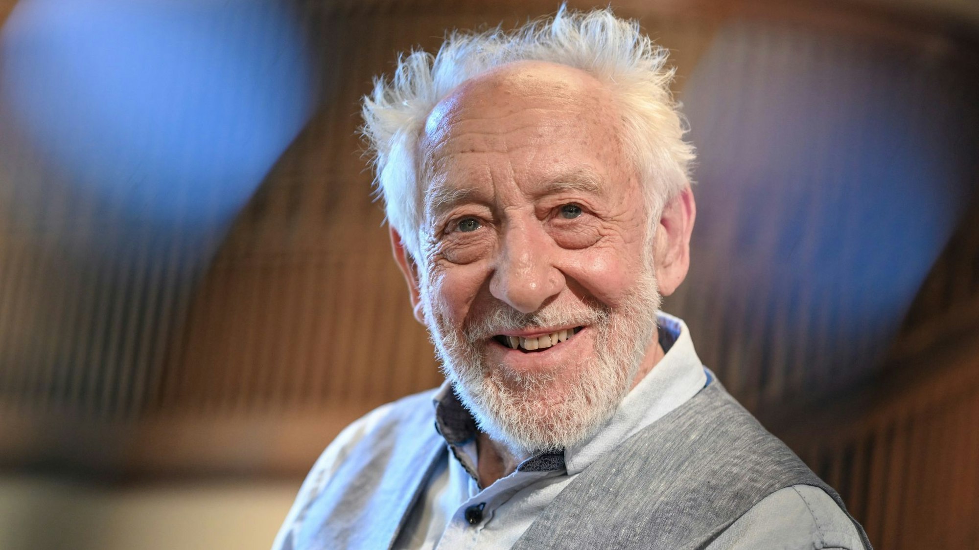 Dieter Hallervorden wird 90 und feiert seinen runden Geburtstag auf der Bühne.