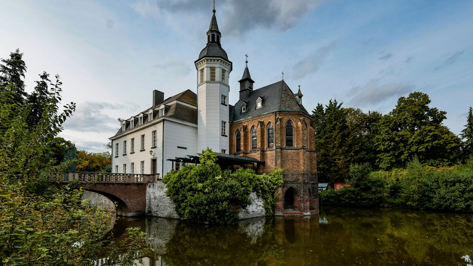 Lange war das Schlösschen in Sülz der Öffentlichkeit nicht zugänglich. Es befindet sich in Privatbesitz.