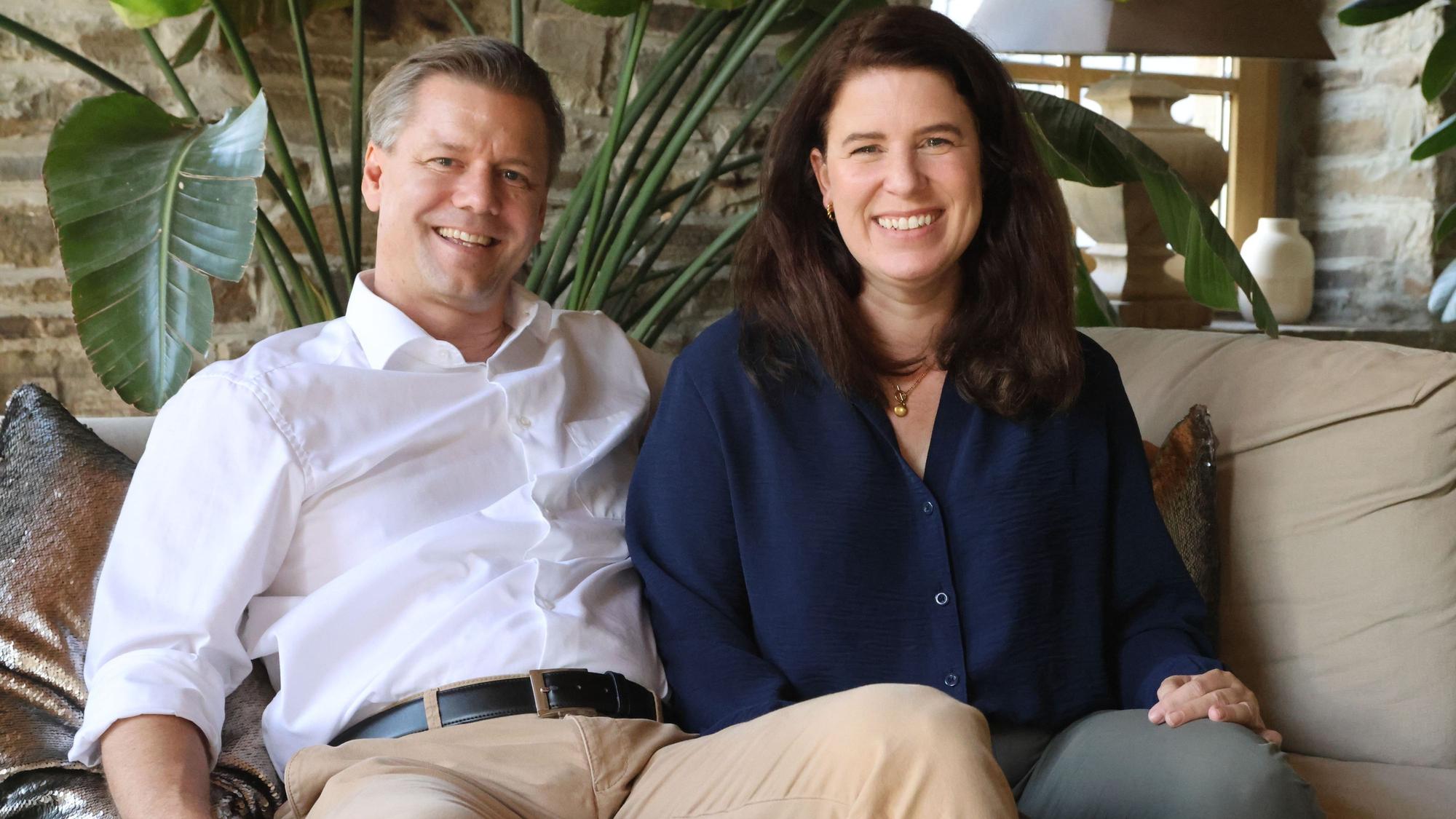 Das Foto zeigt die Reichshofer Maik und Catrin Heringer von Heringer Consulting.