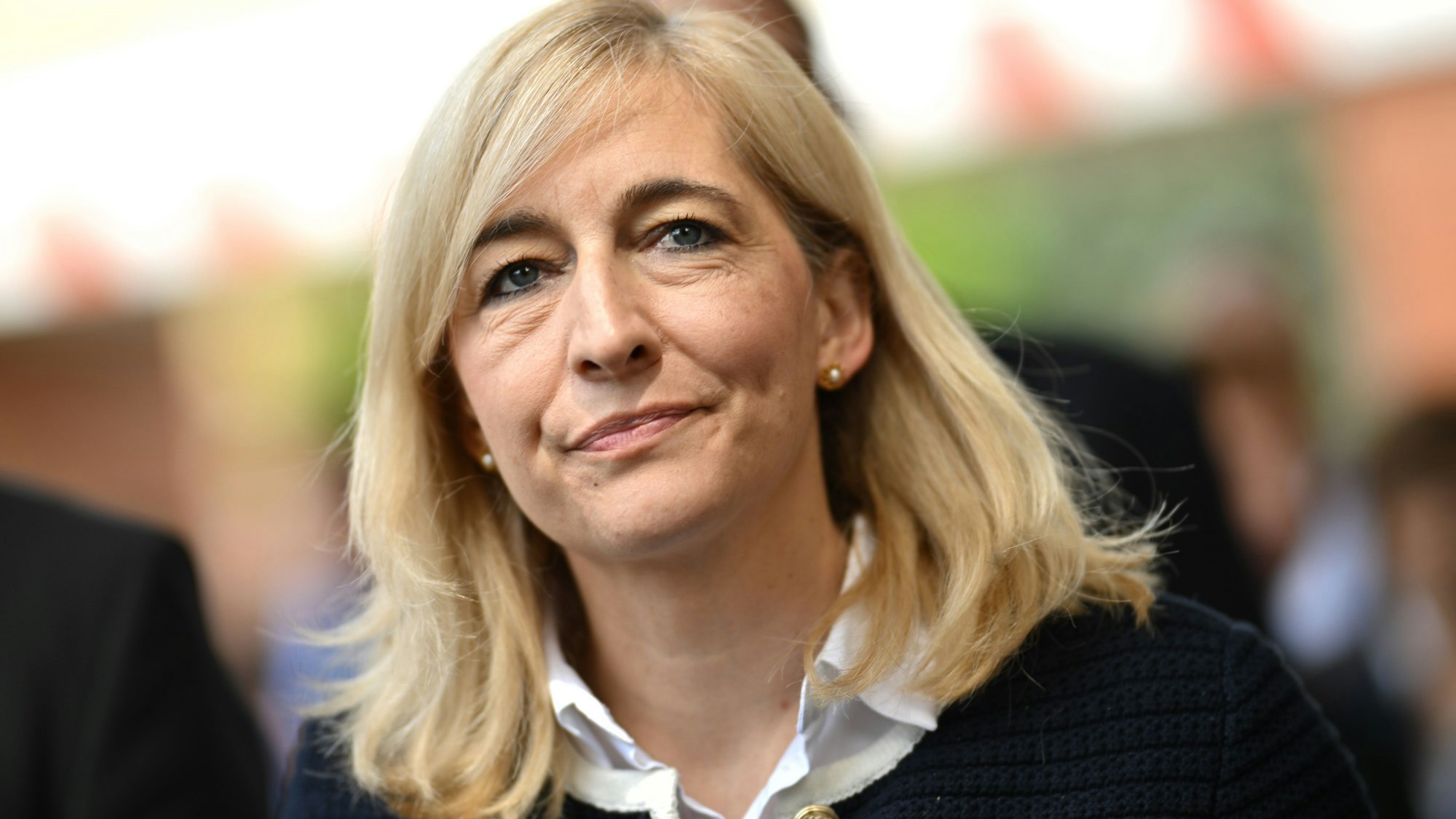 Nina Warken (CDU), Bundesgesundheitsministerin, bei einem Besuch im Städtischen Klinikum Braunschweig.