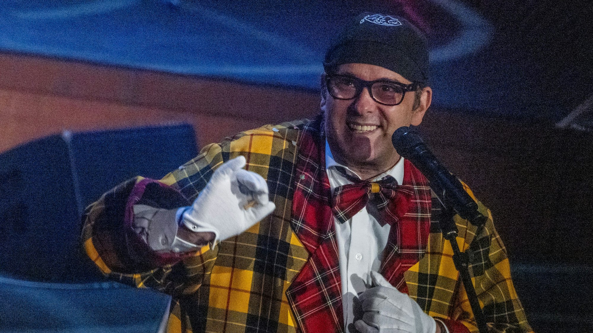 Dä Blötschkopp Marc Metzger überbrachte jecke Grüße.