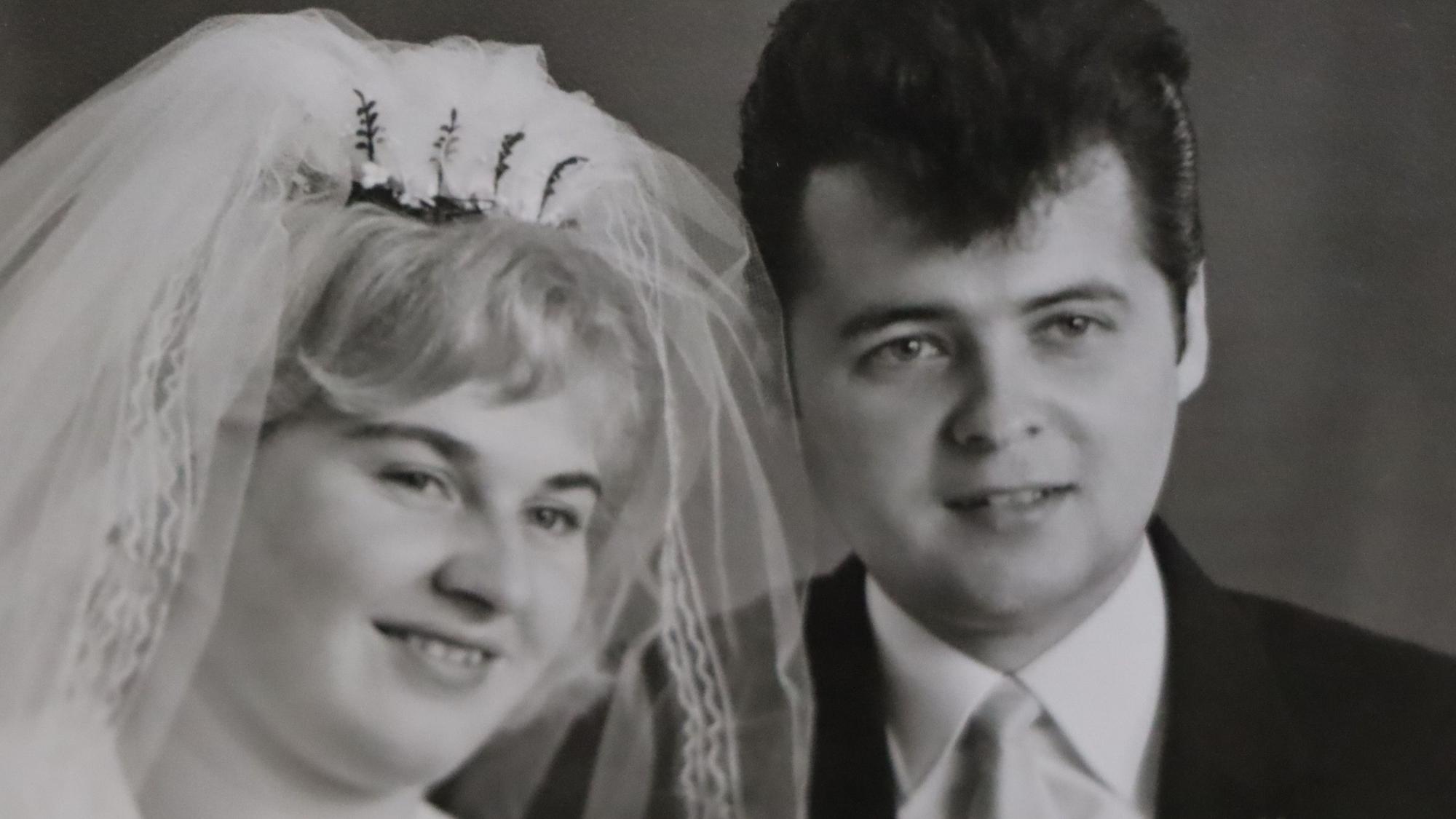 Am 10. September 1965 haben Doris und Heinz Vorzepf ihre Liebe zuerst standesamtlich, tags drauf auch bei ihrer kirchlichen Hochzeit vor dem Altar in Wesseling-Berzdorf besiegelt.