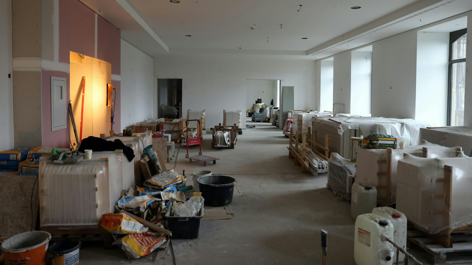 Innenausbau im künftigen Restaurantbereich.