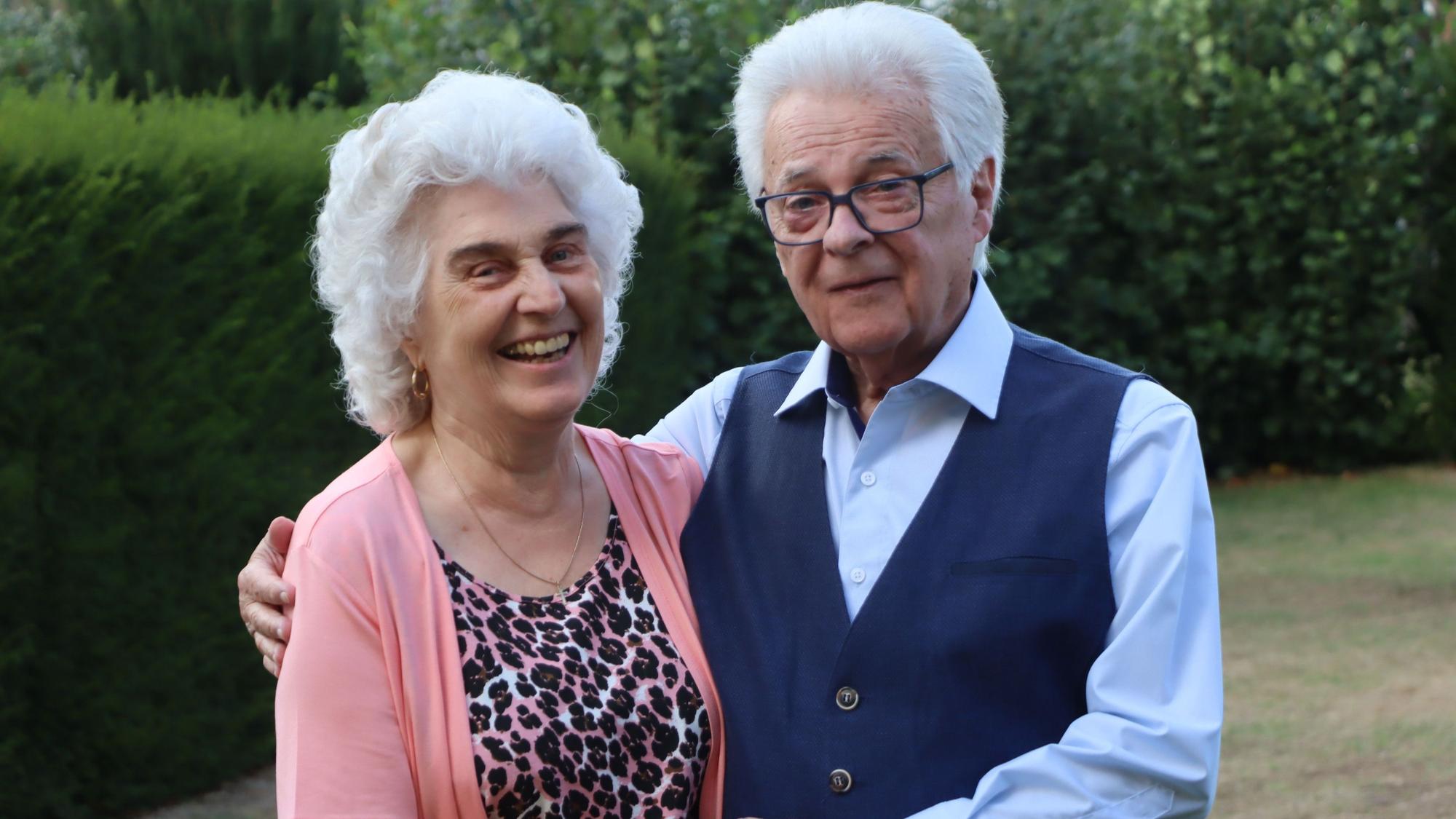 Doris und Heinz Vorzepf sind am 60. Hochzeitstag noch verliebt und glücklich wie am ersten Tag.