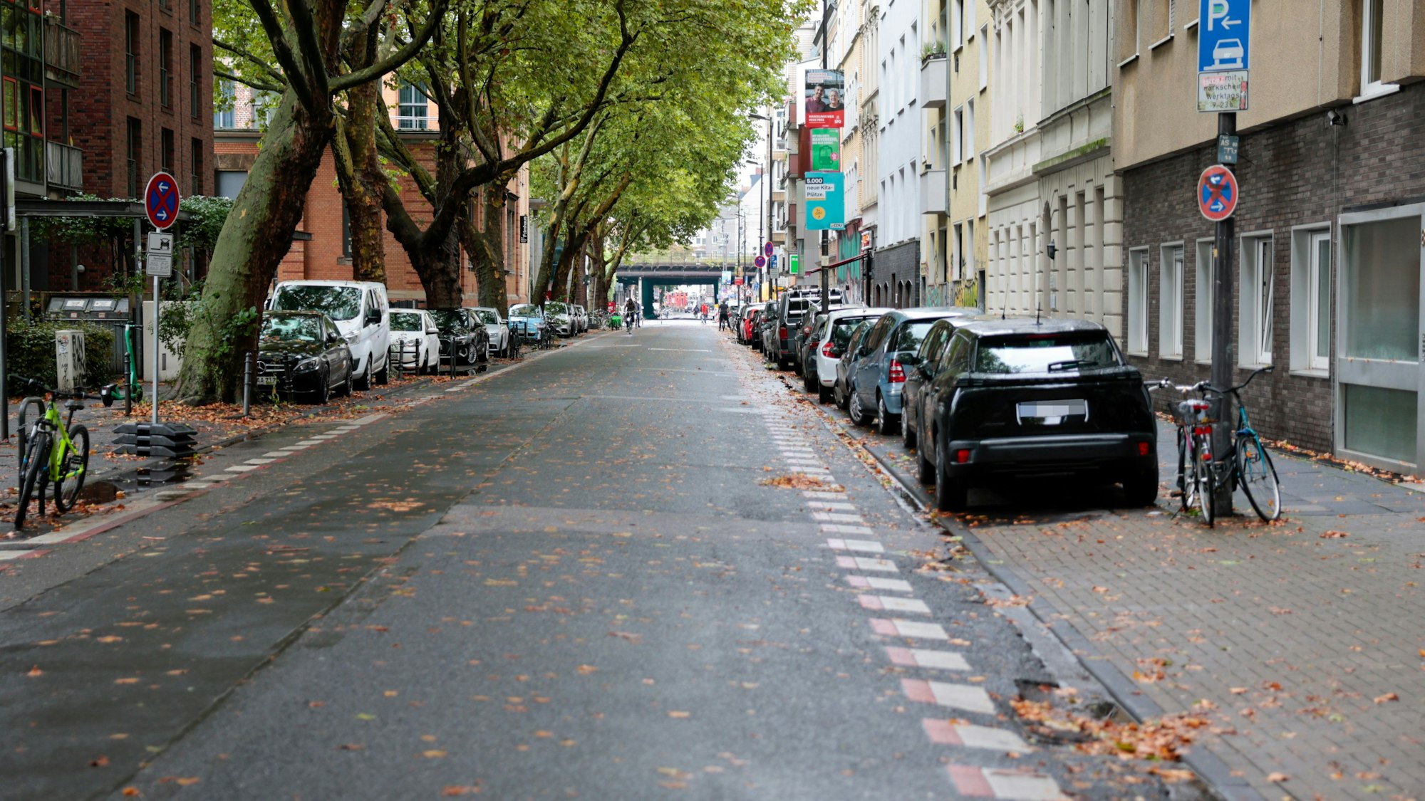 In der Maybachstraße werden künftig 30 Parkplätze wegfallen