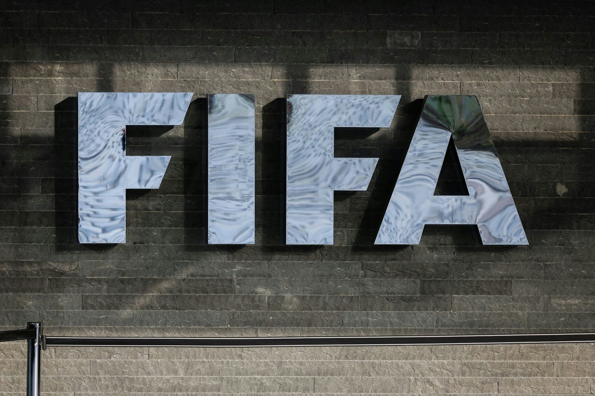 Der Fußball-Weltverband FIFA will bei den WM-Eintrittskarten auf dynamische Preisgestaltung setzen. (Archivbild)