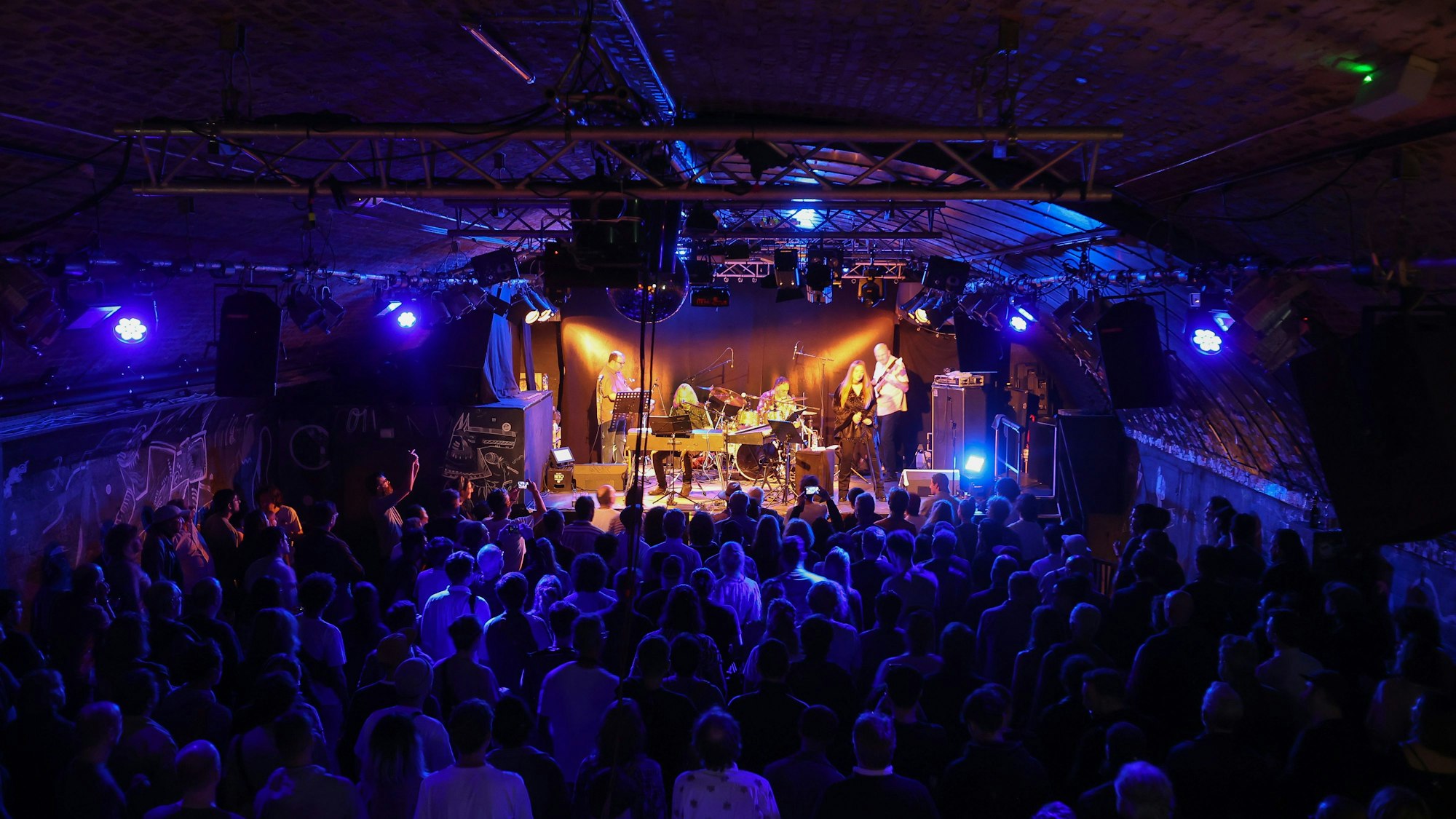 Club Bahnhof Ehrenfeld
Tanzclub: Konzert von Marcos Valle