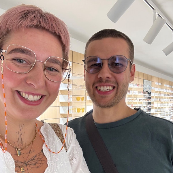 Familie Kowalski aus Morsbach möchte in die USA reisen und dort die bislang unbekannte Familie kennenlernen. Die Kowalskis, das sind: Mutter Nathaly und Vater Dave (im Foto) und ihre Kinder.